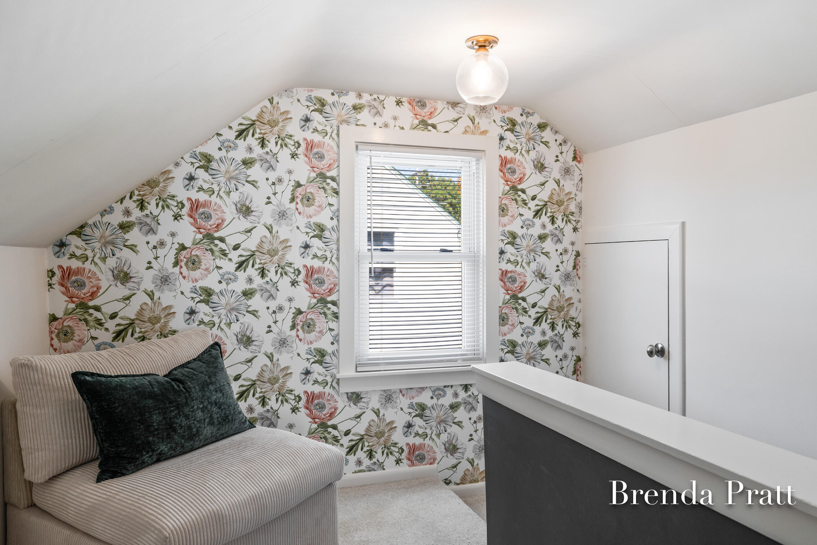 2721 Eastern Avenue SE