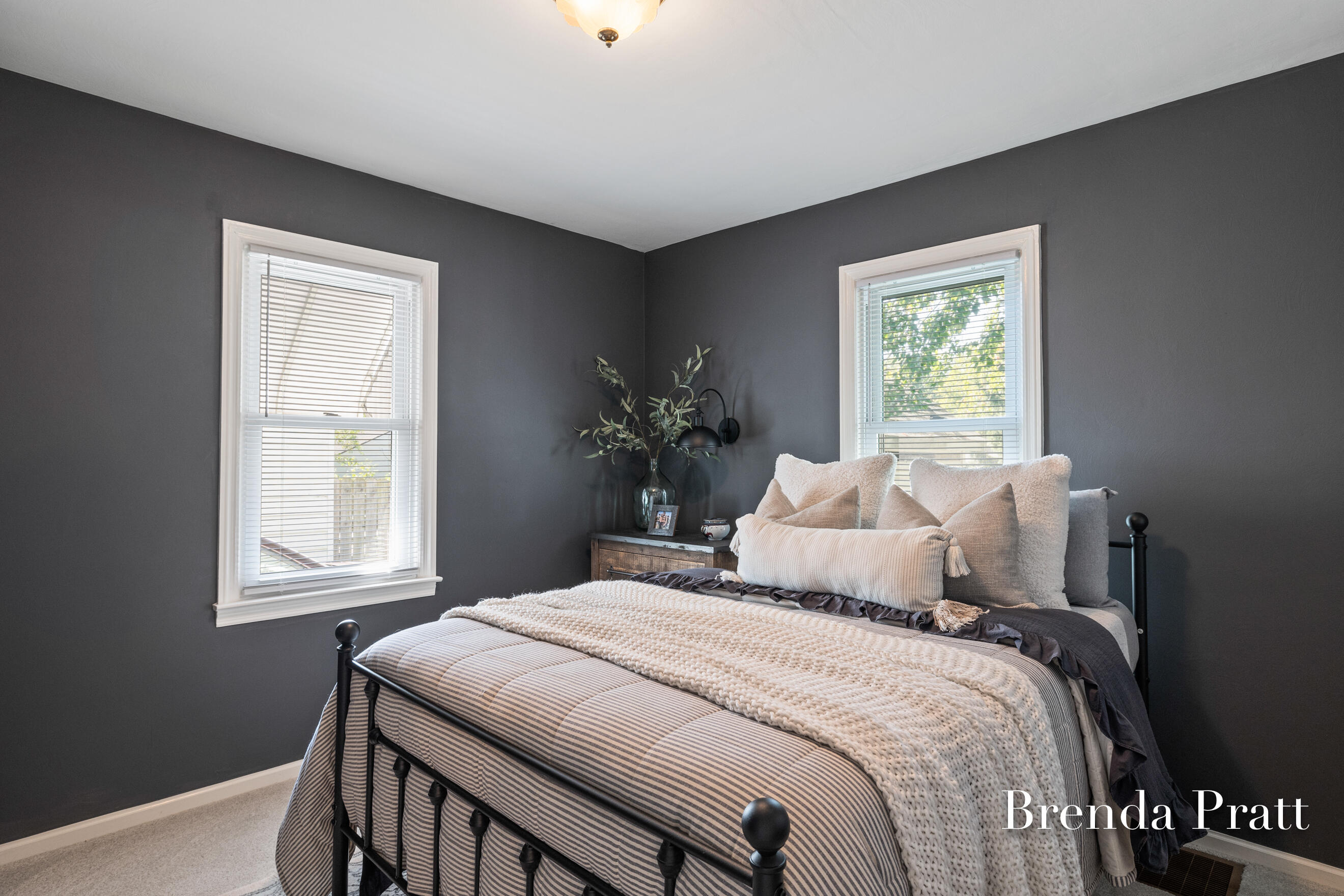 2721 Eastern Avenue SE