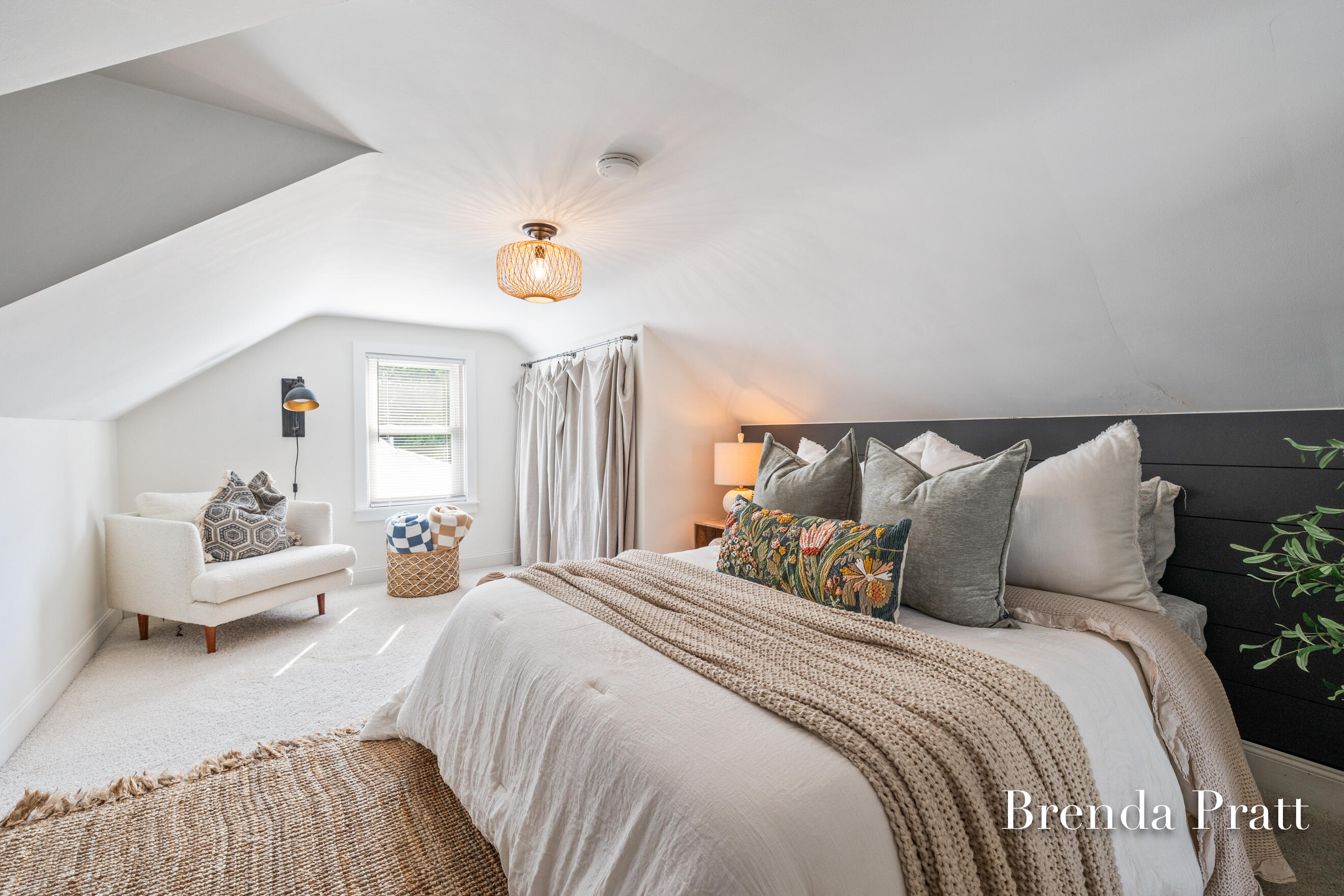 2721 Eastern Avenue SE