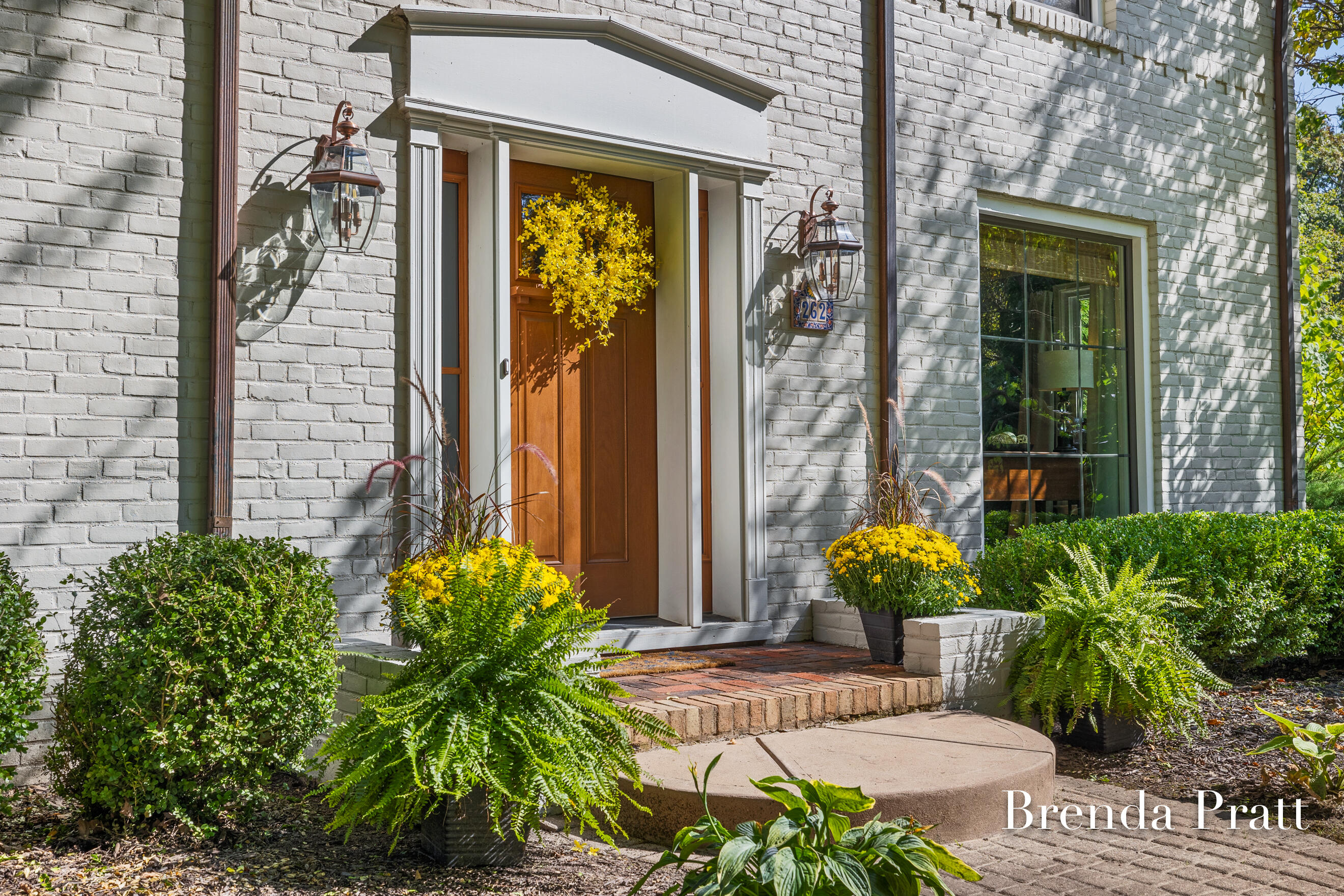 262 Gracewood Drive SE