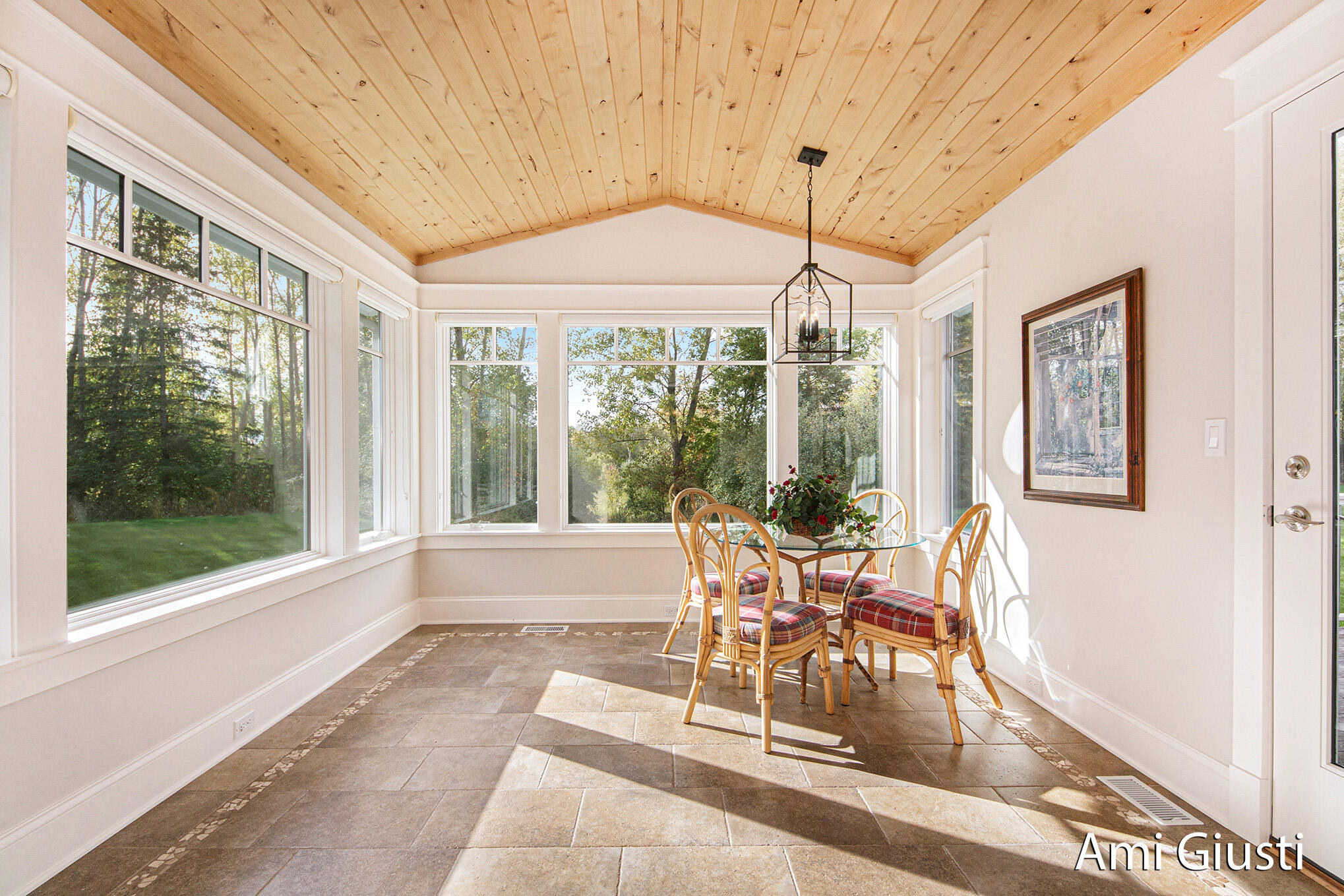 2033 Talamore Court SE