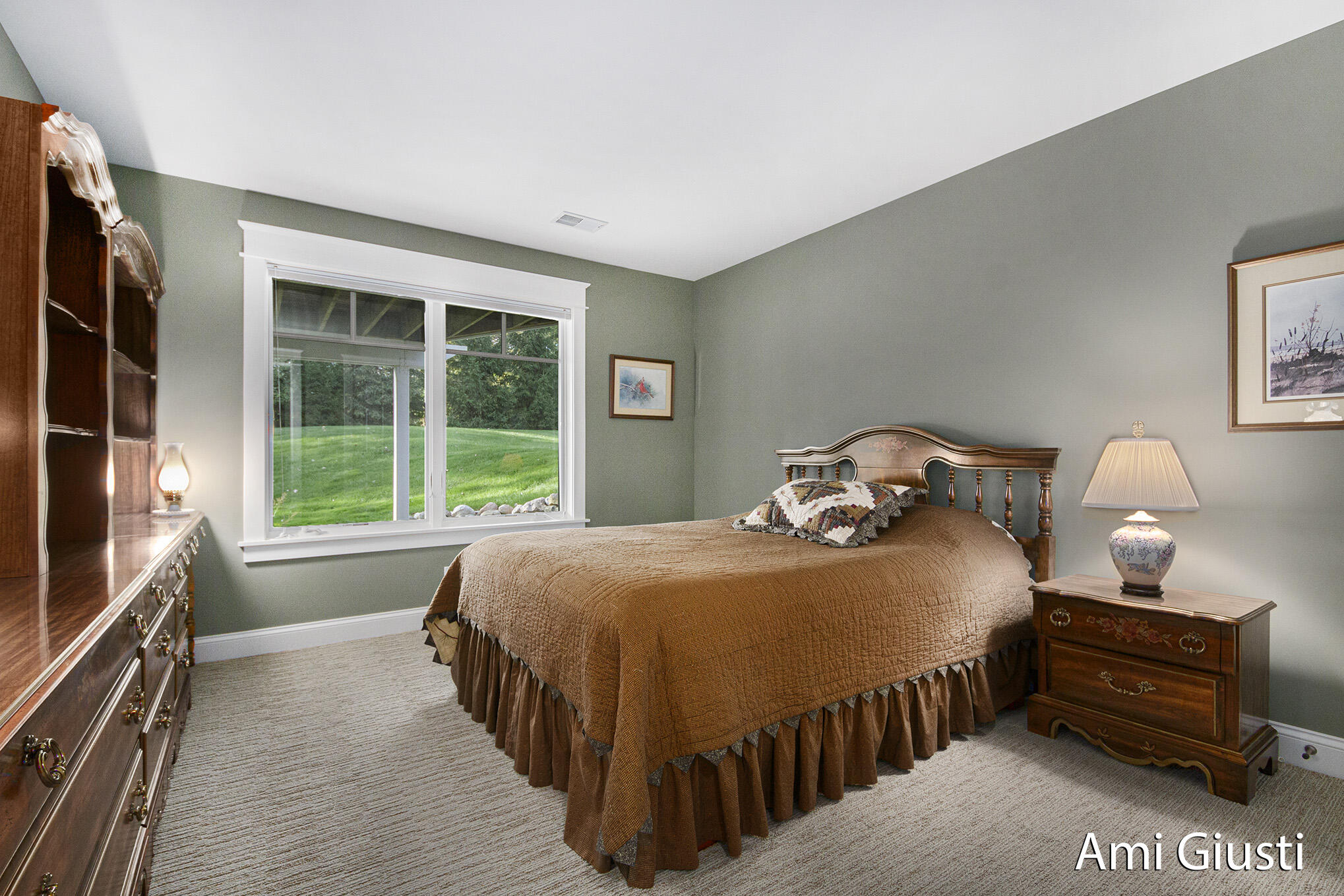 2033 Talamore Court SE