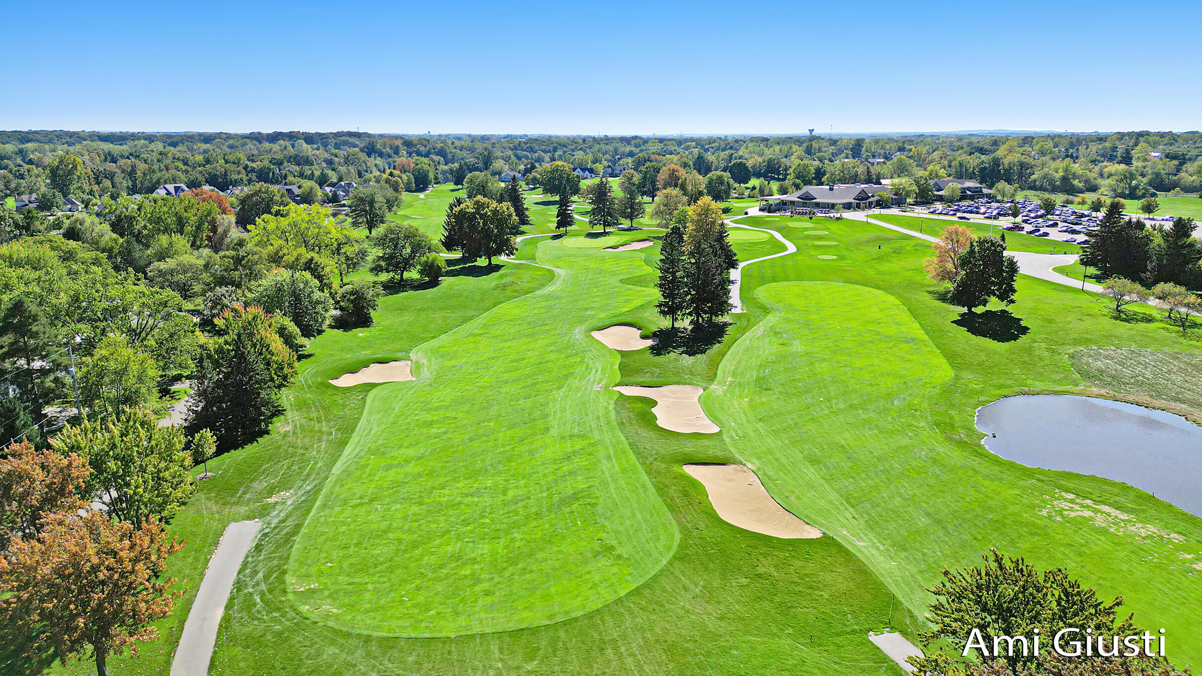 2033 Talamore Court SE