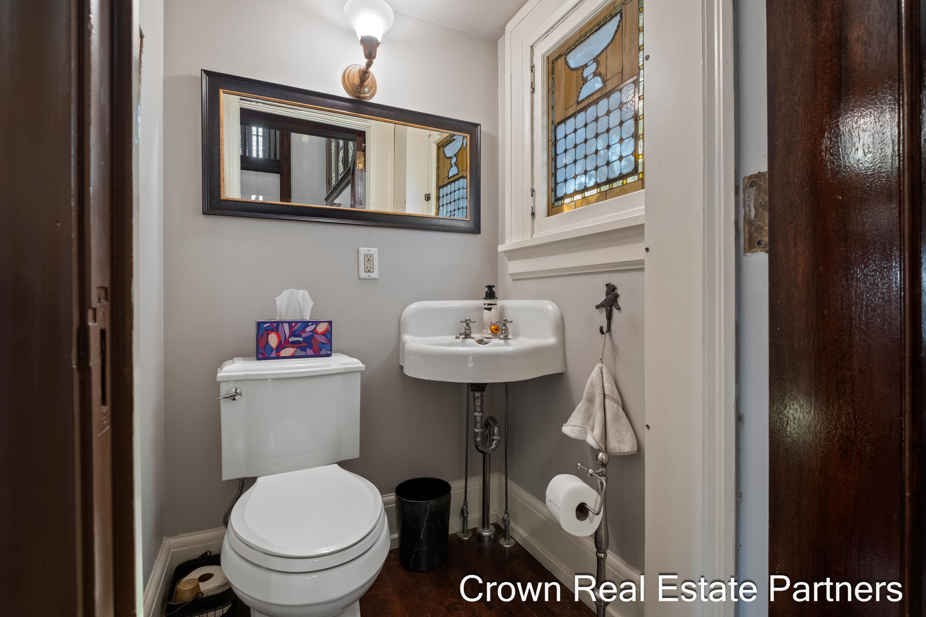 217 Madison Avenue SE