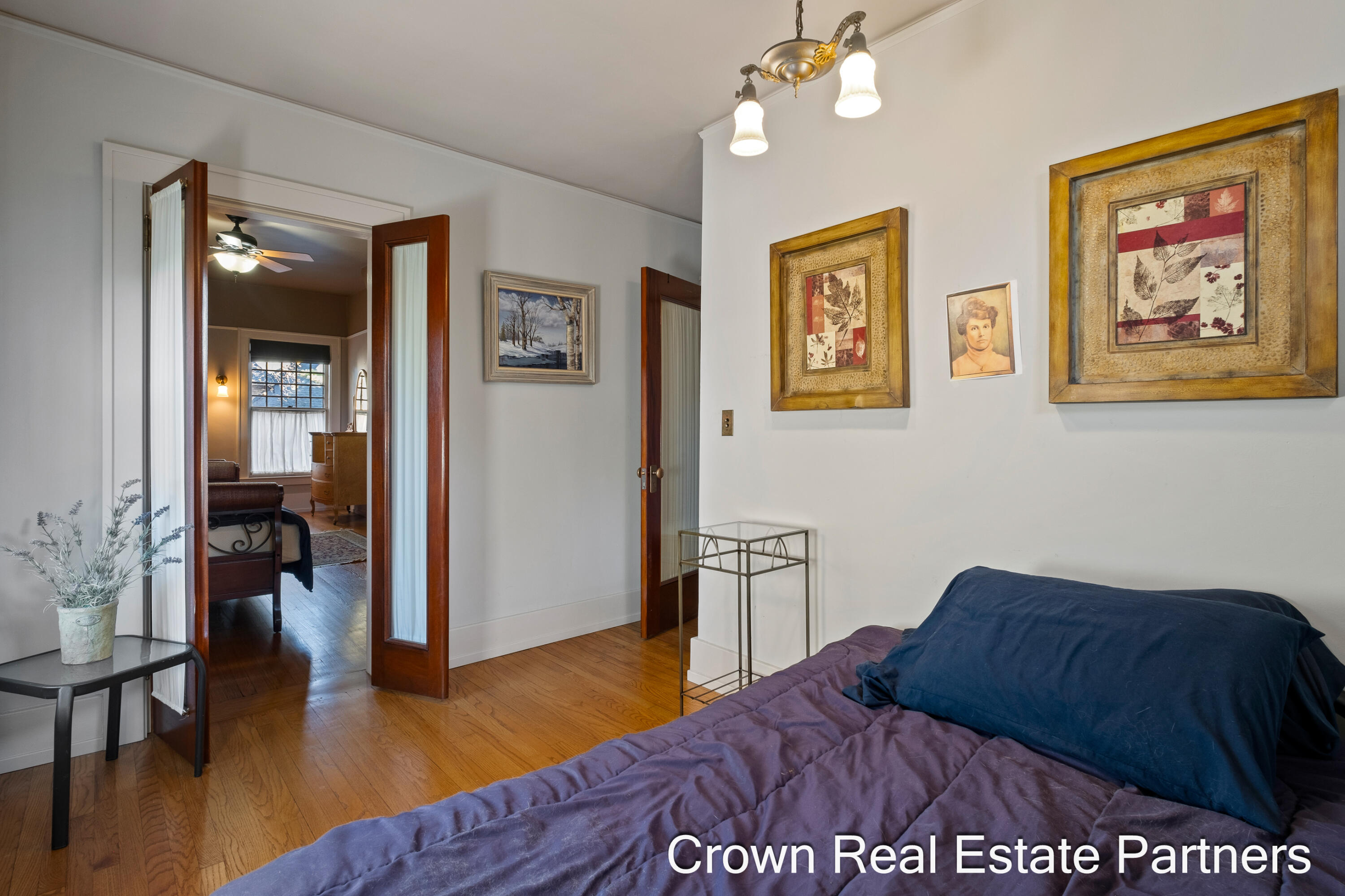 217 Madison Avenue SE