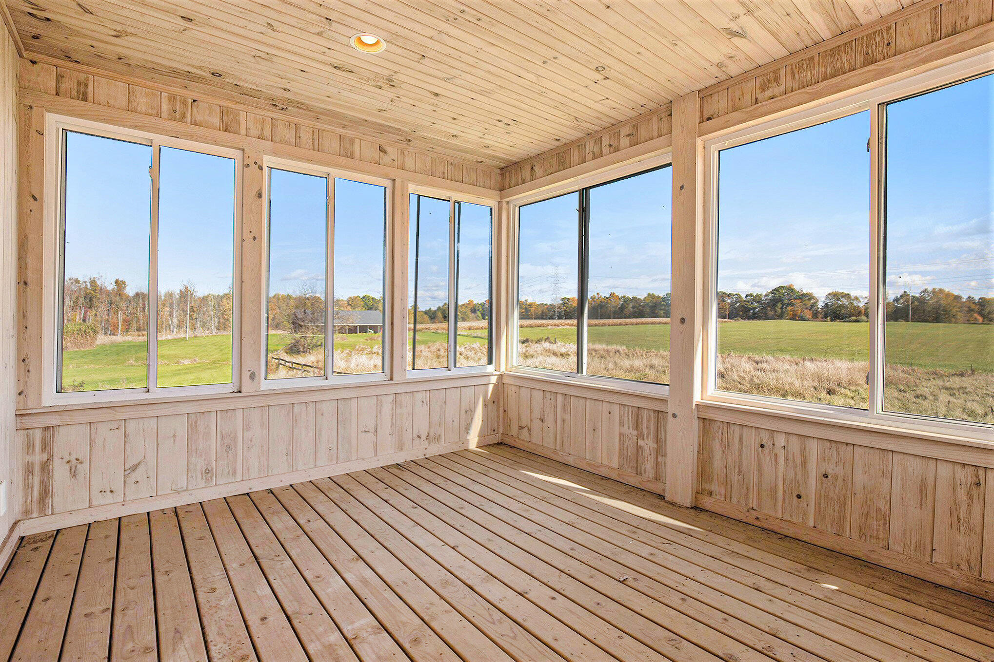 3750 Mccabe Avenue NE