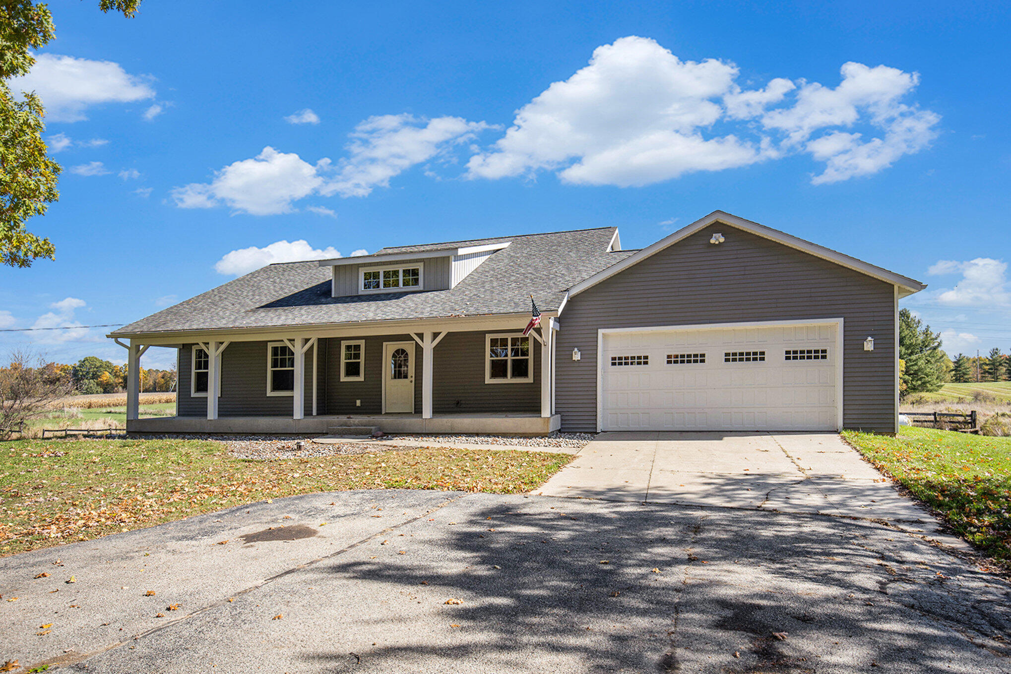 3750 Mccabe Avenue NE