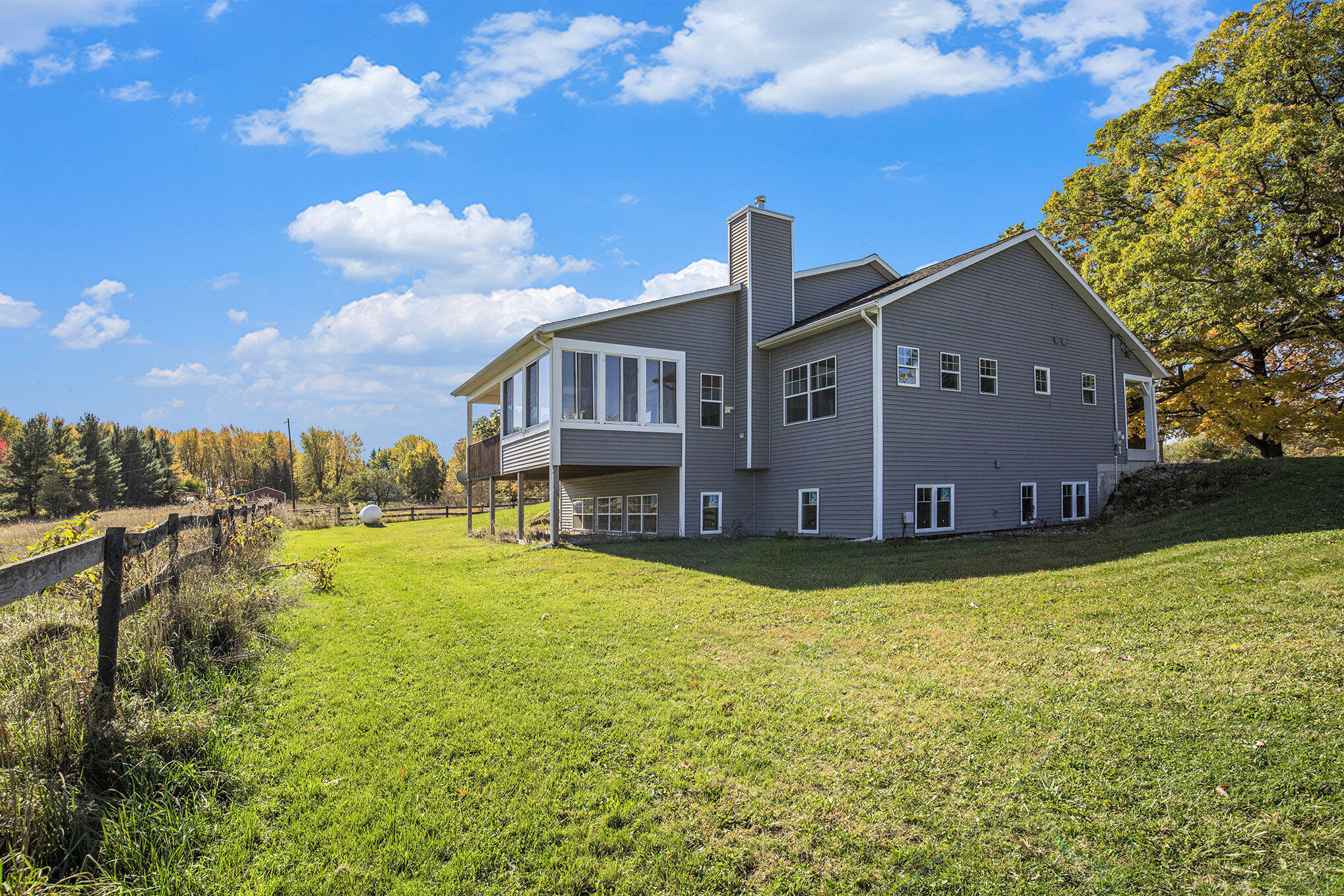 3750 Mccabe Avenue NE