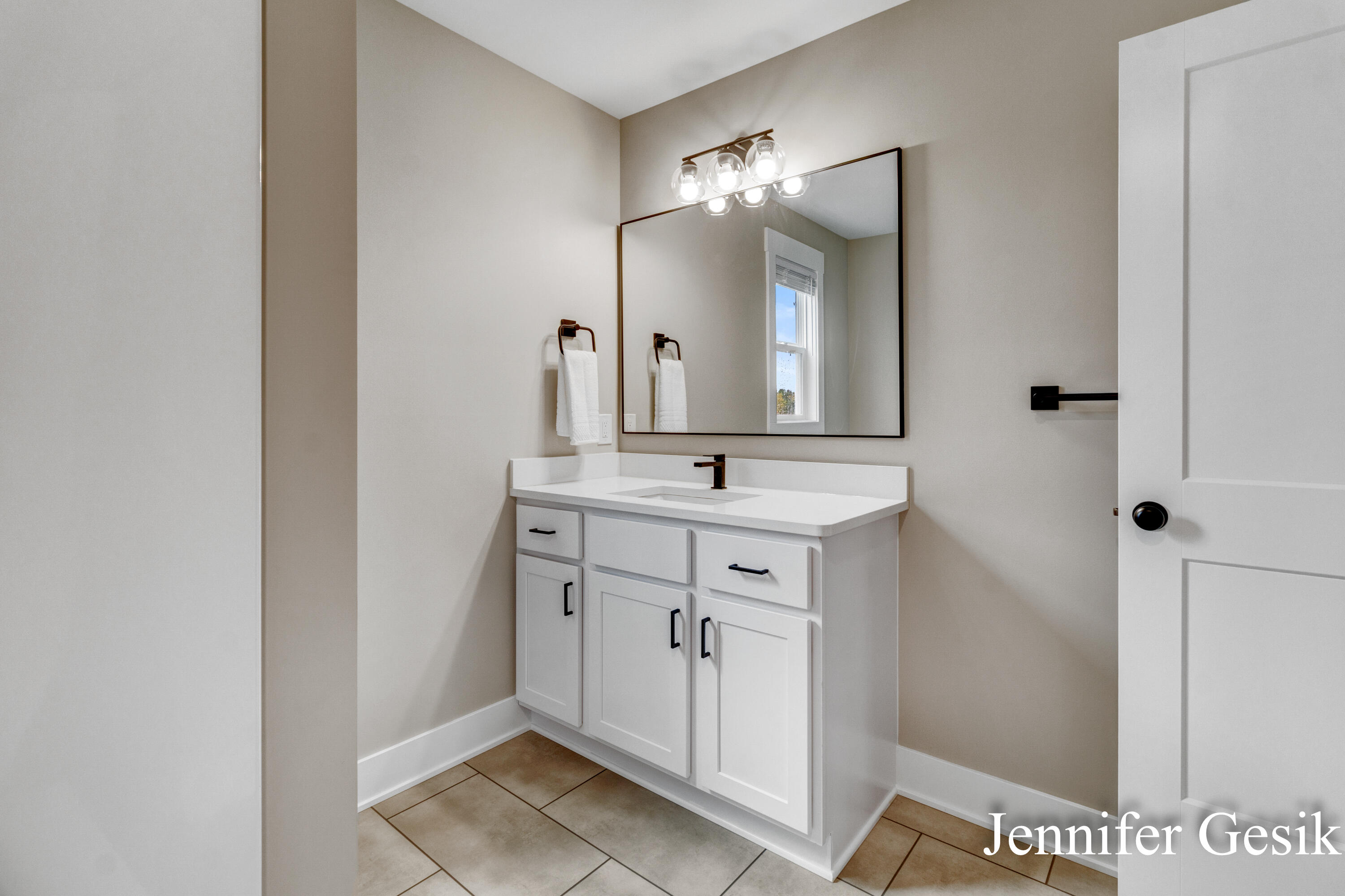 12020 Alden Court NE, Lowell