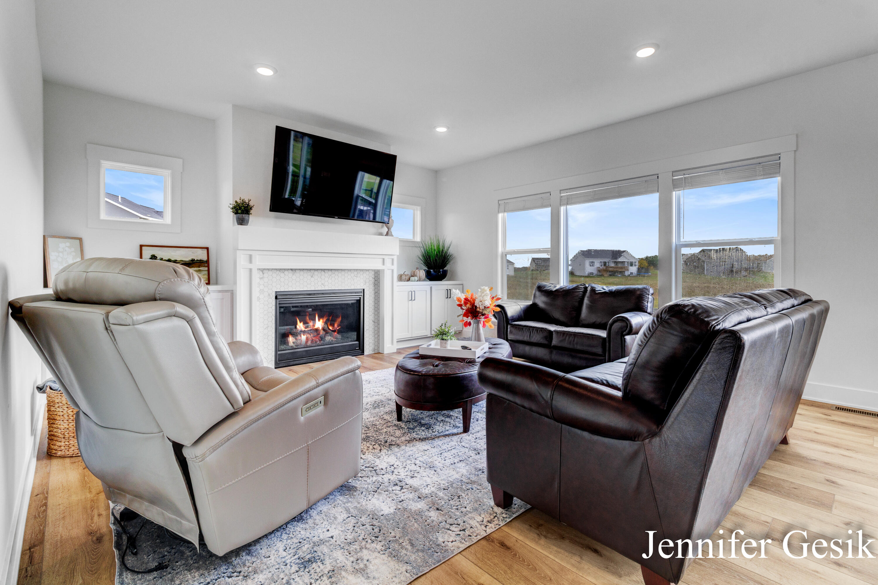 12020 Alden Court NE, Lowell