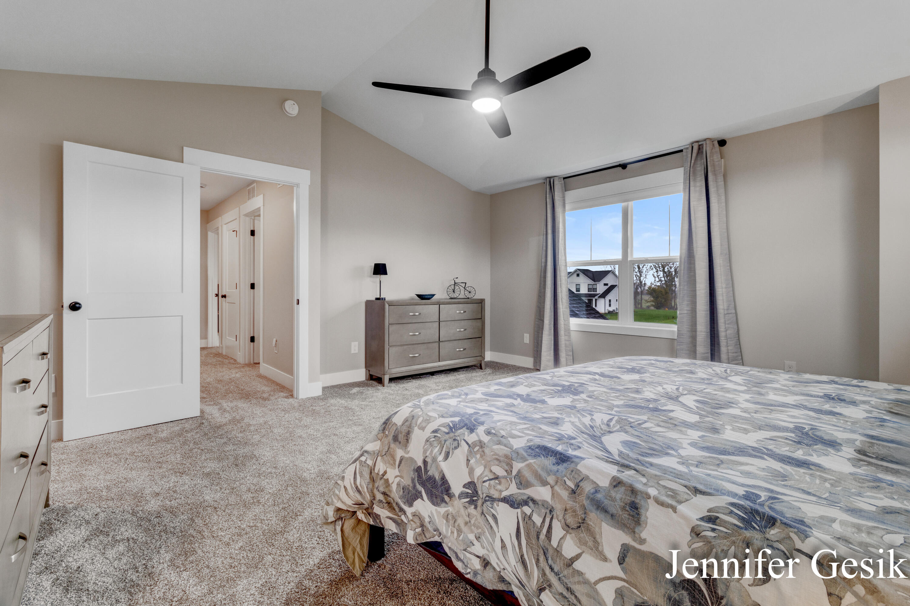 12020 Alden Court NE, Lowell