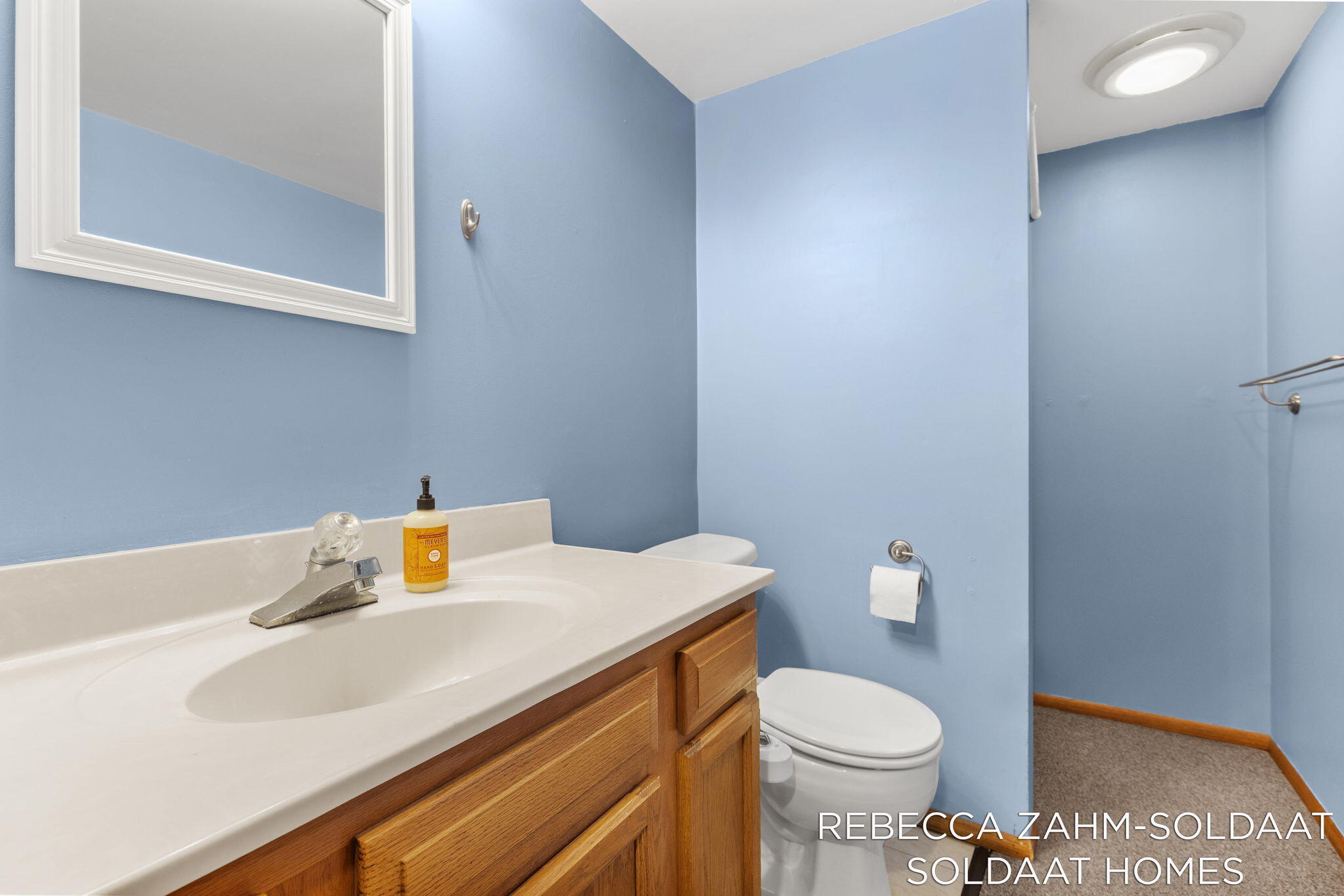 2370 Kent Boulevard NE