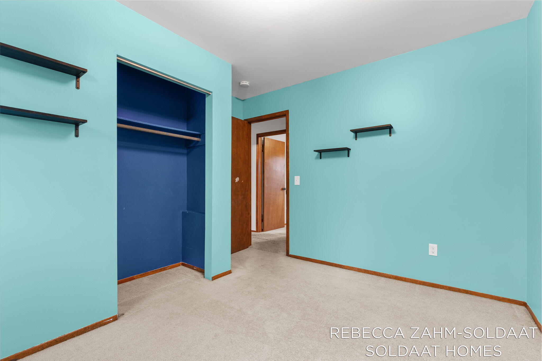 2370 Kent Boulevard NE