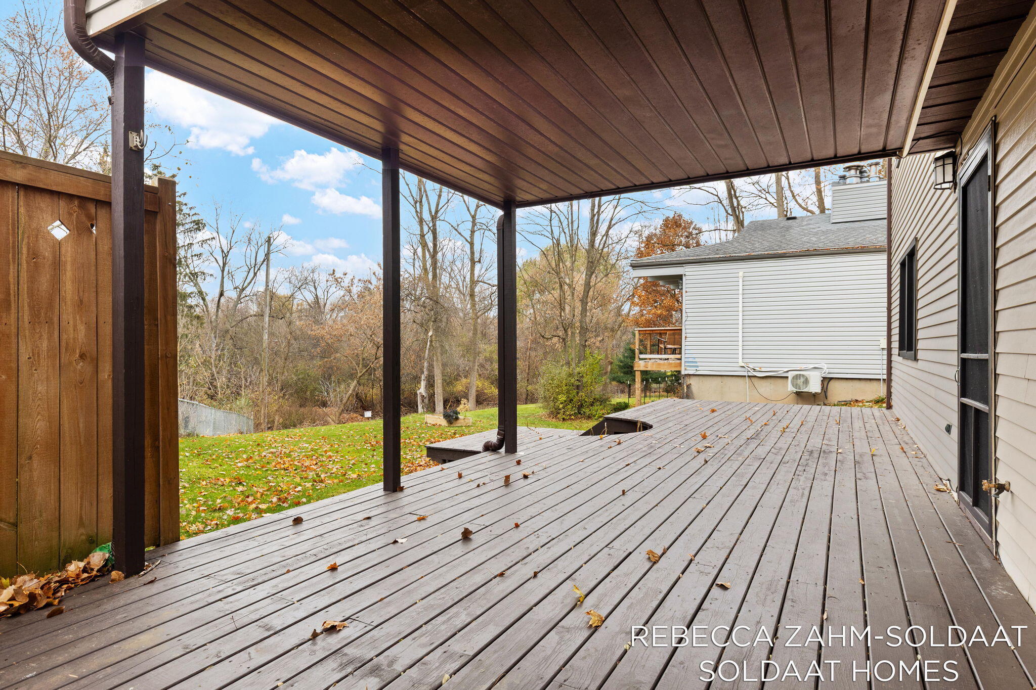 2370 Kent Boulevard NE