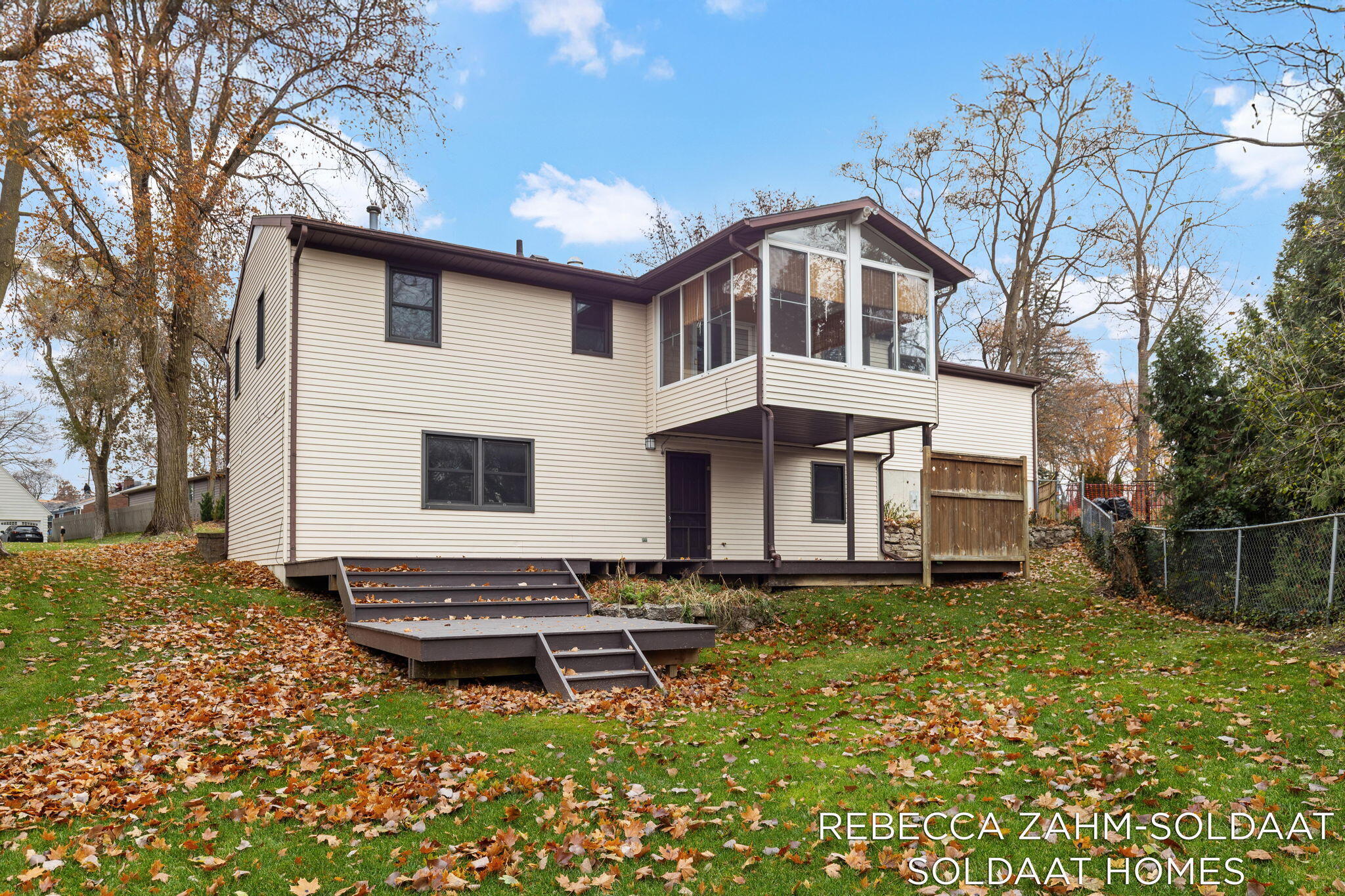 2370 Kent Boulevard NE