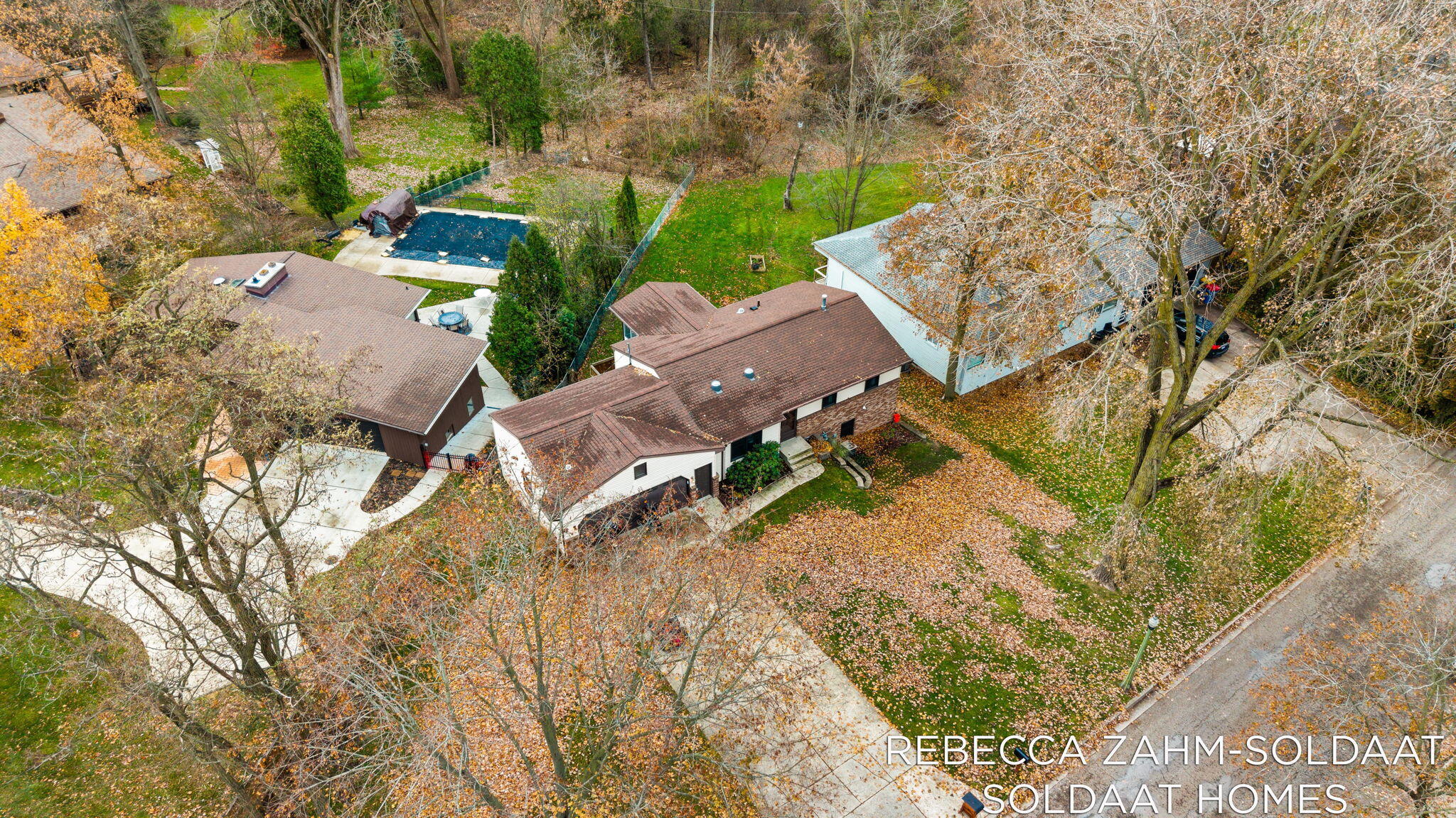 2370 Kent Boulevard NE