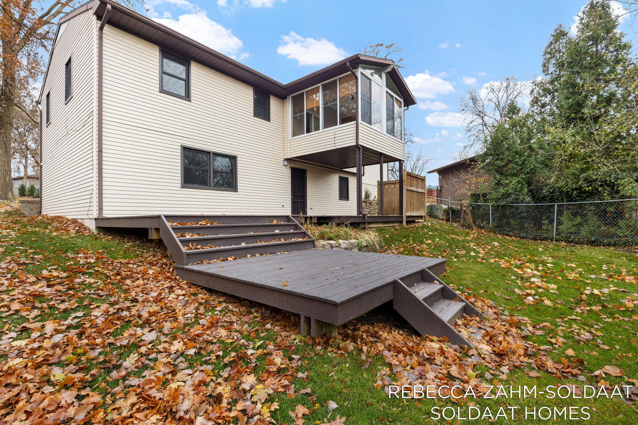 2370 Kent Boulevard NE