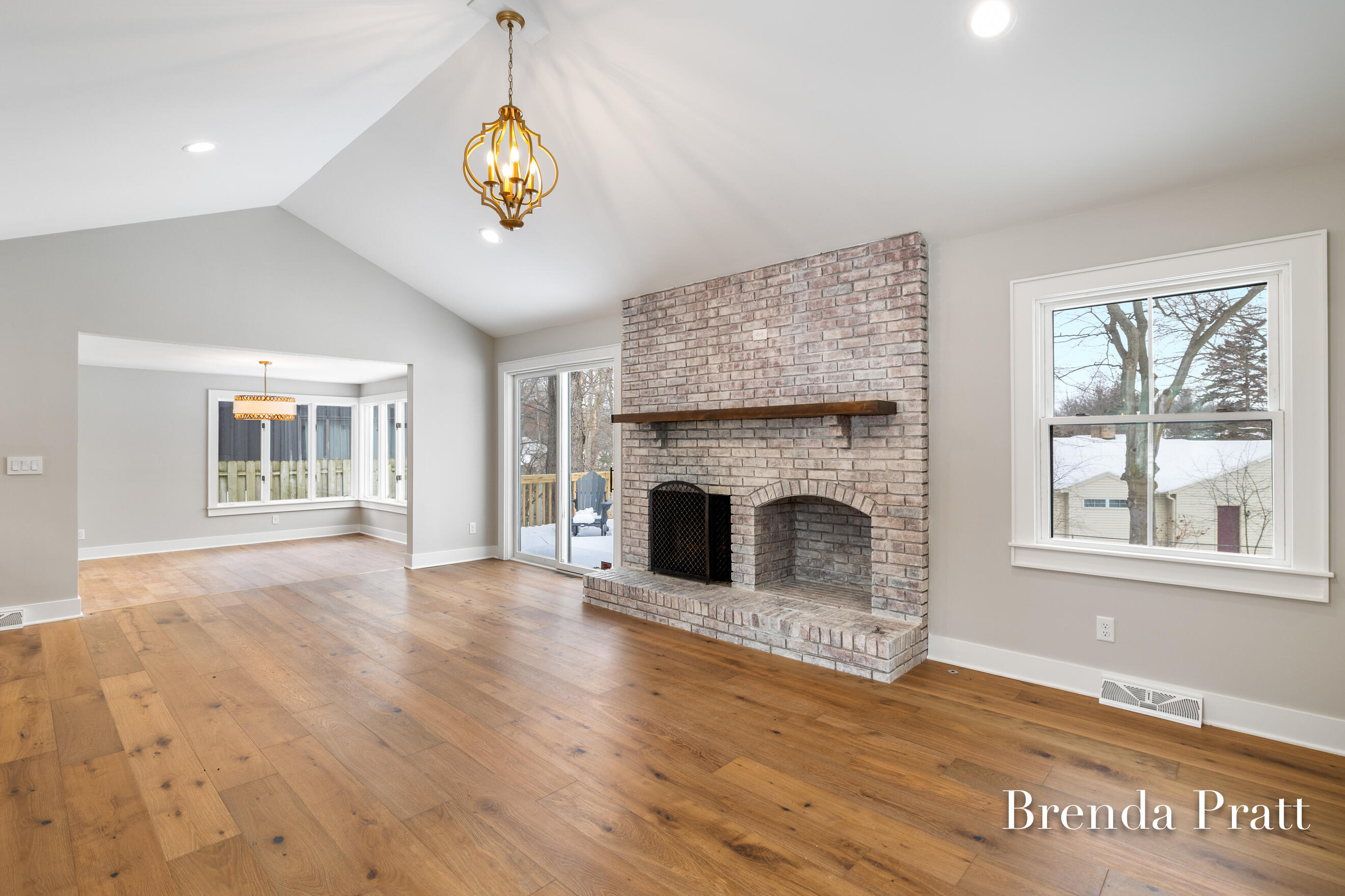 2559 Alger Street SE