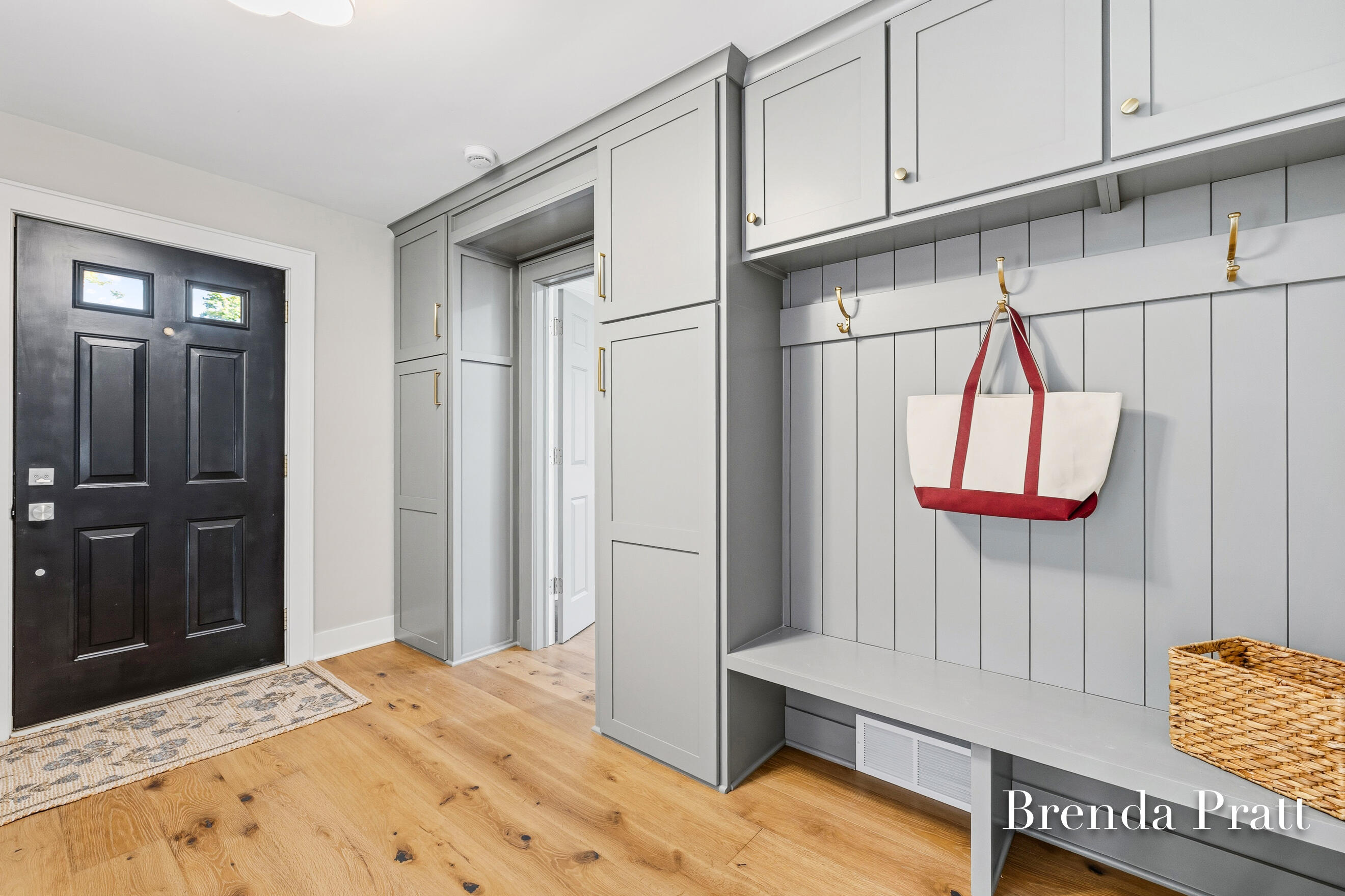 2559 Alger Street SE