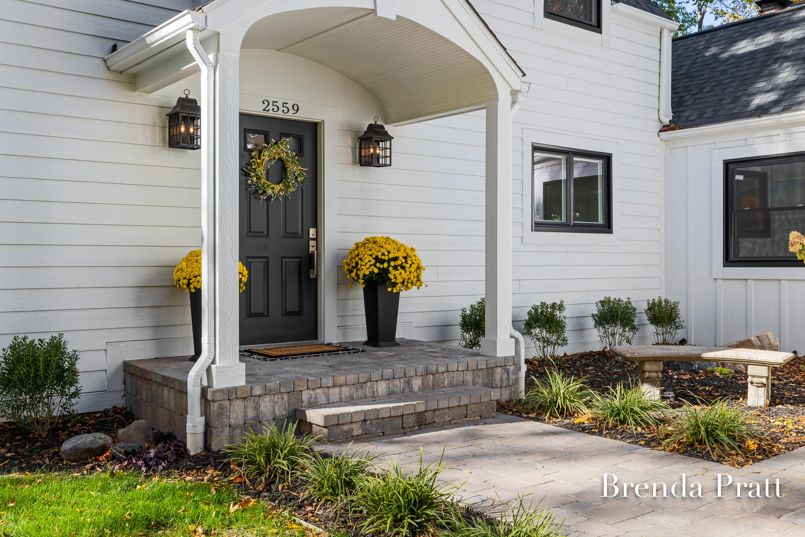 2559 Alger Street SE