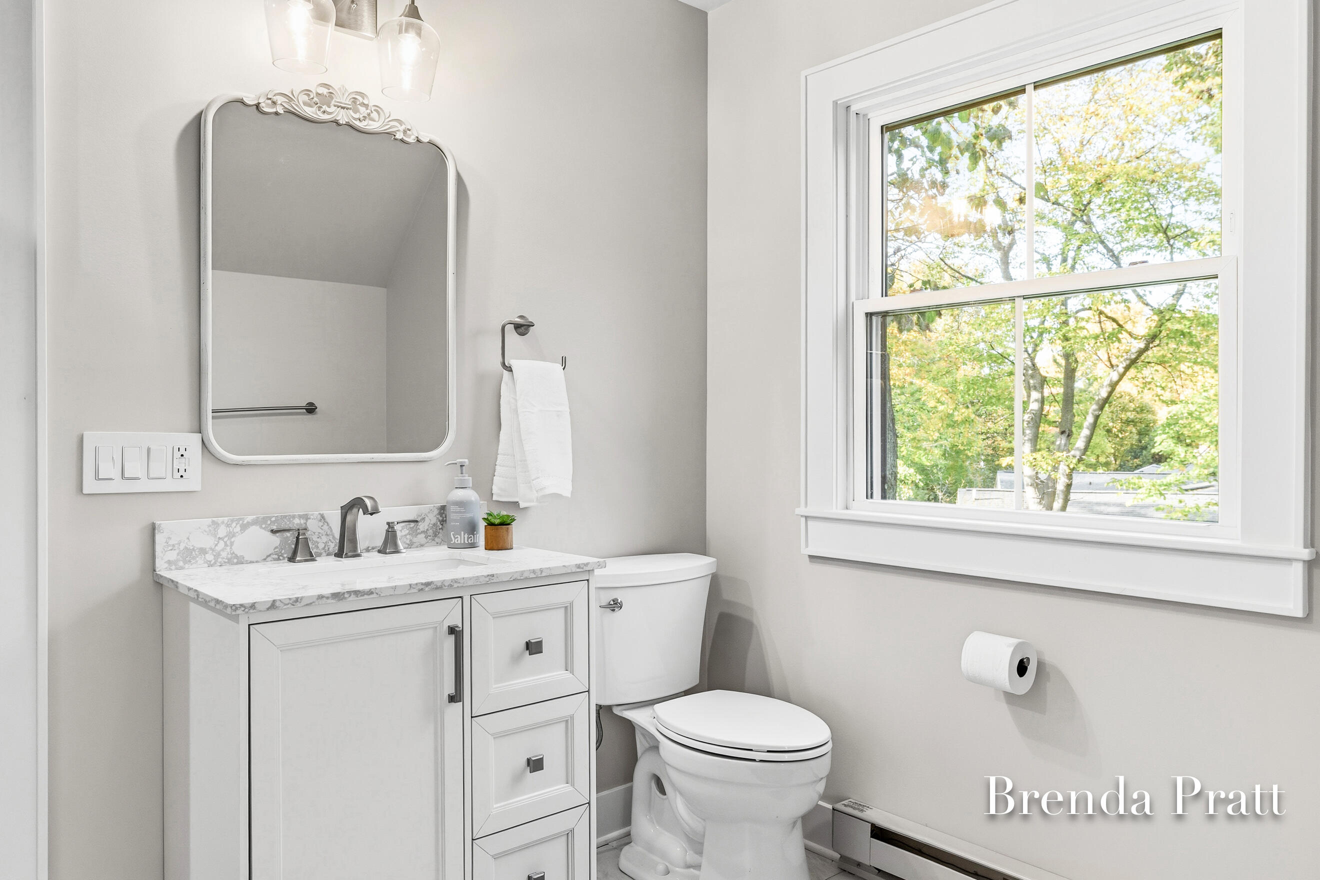 2559 Alger Street SE