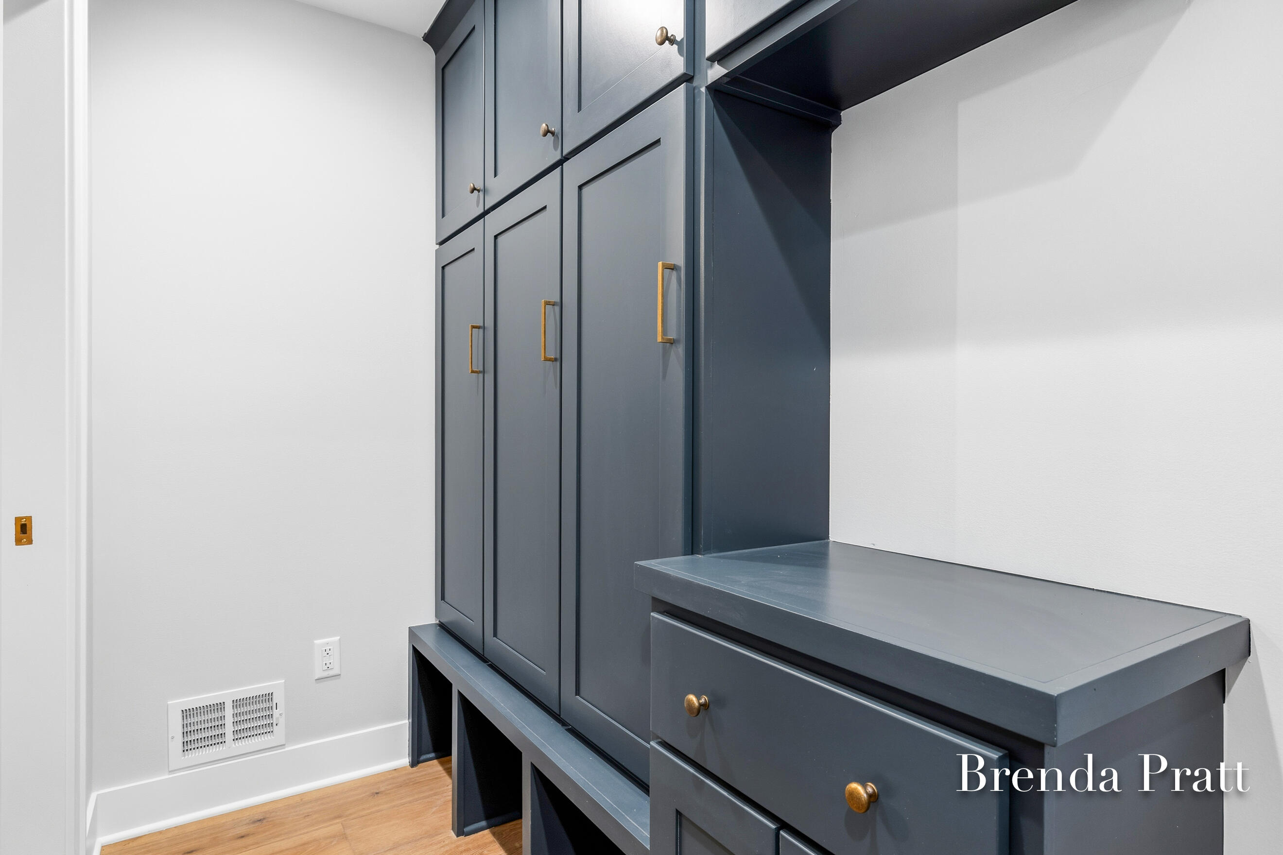 2559 Alger Street SE