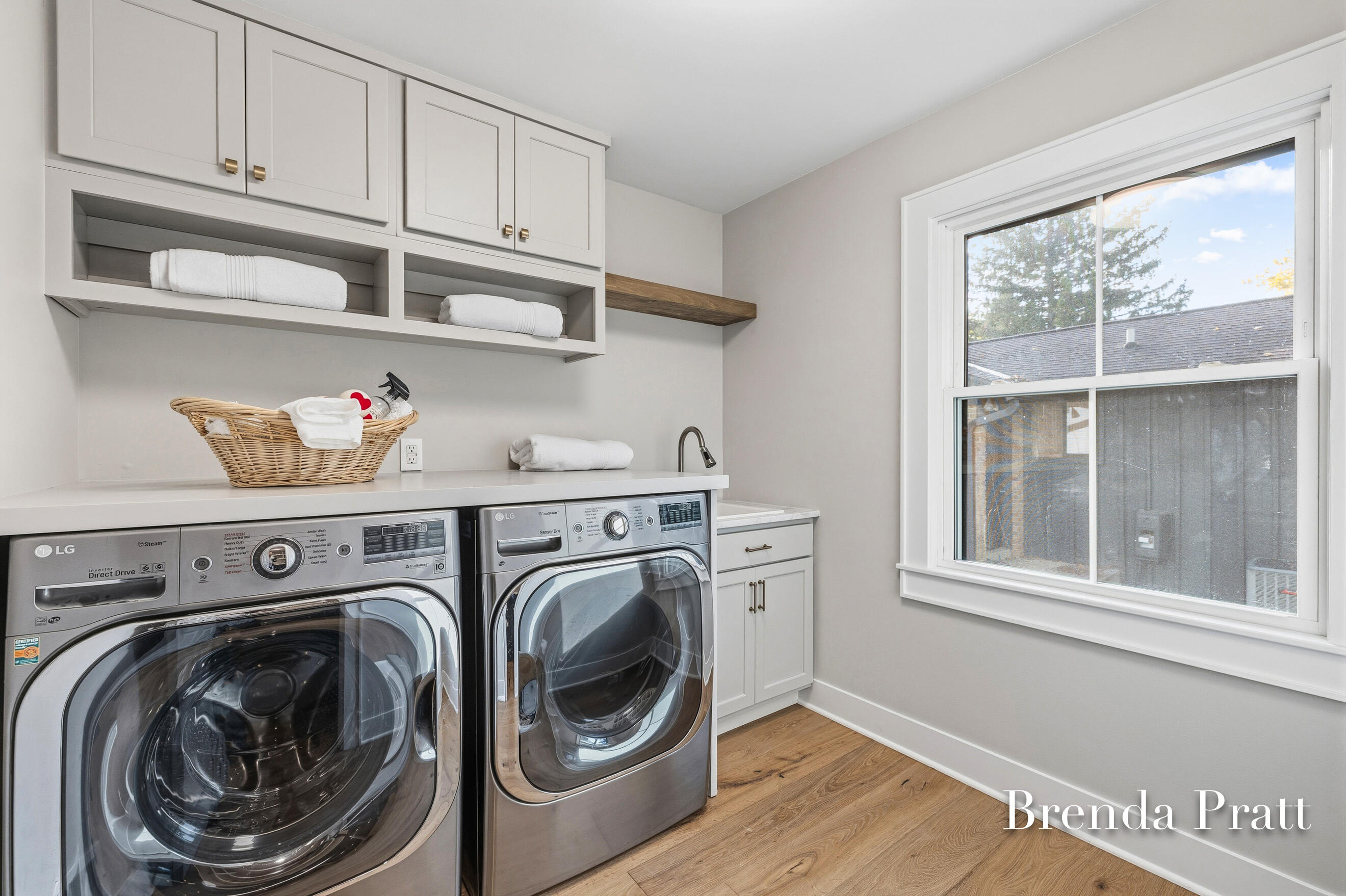 2559 Alger Street SE