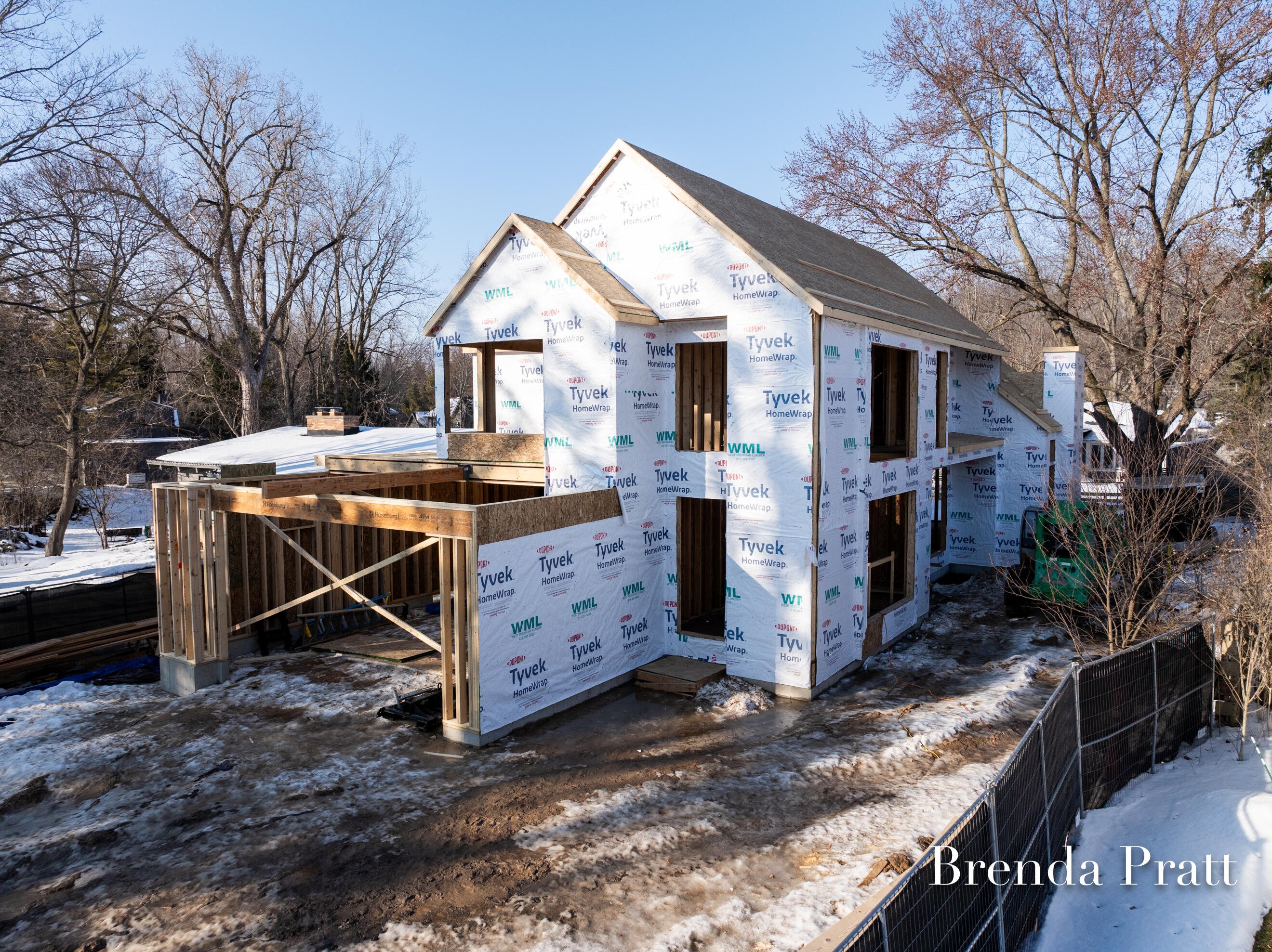 2909 Pioneer Club Road SE