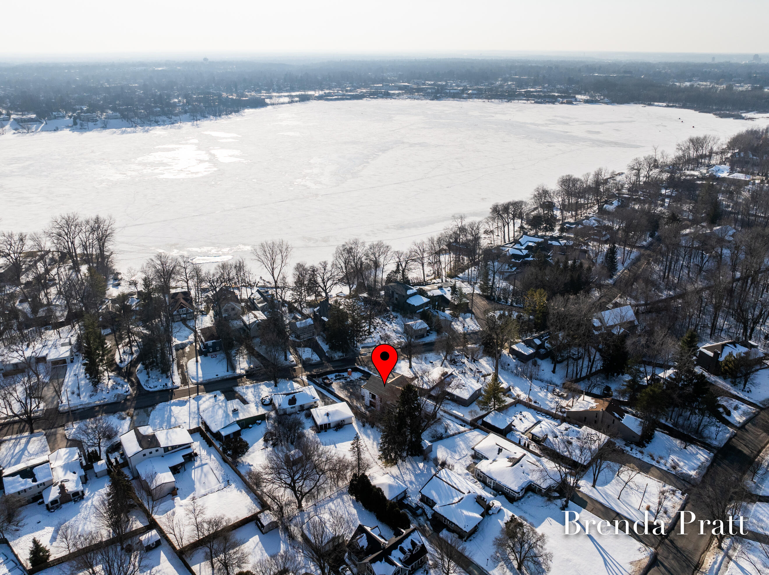 2909 Pioneer Club Road SE