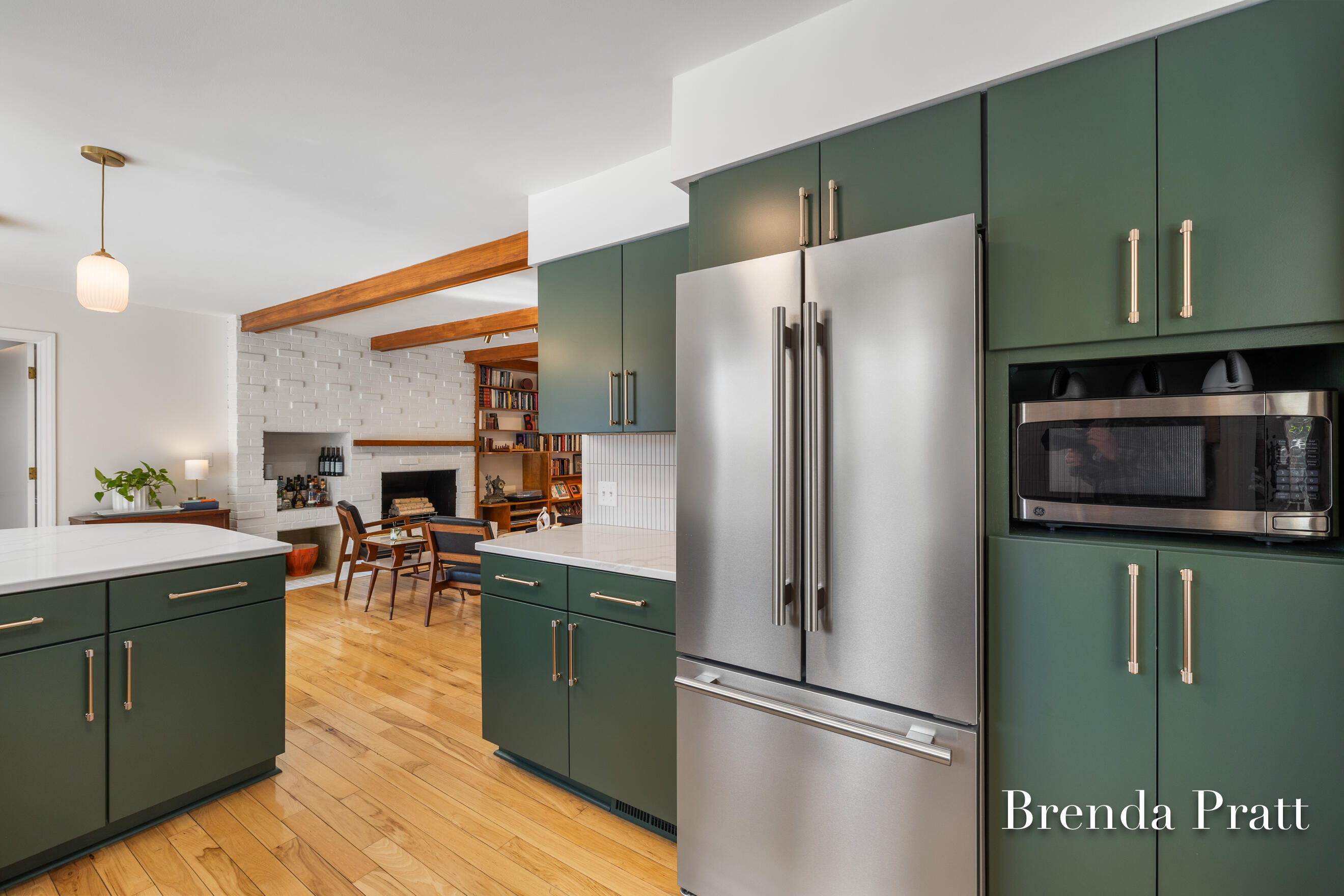 2320 Elmwood Drive SE