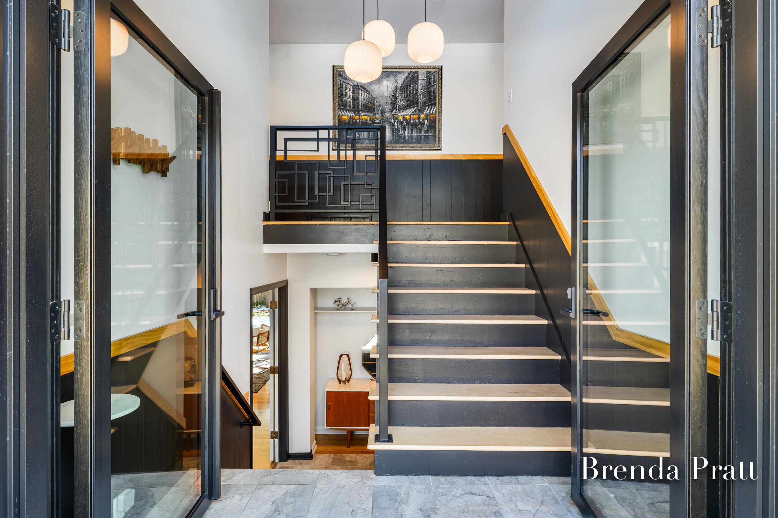 2320 Elmwood Drive SE