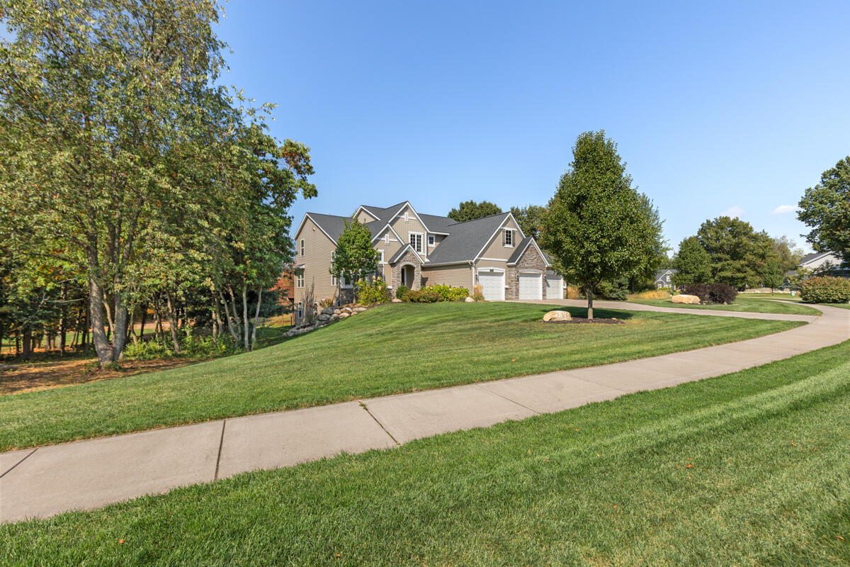 3459 Wolven Ridge Drive