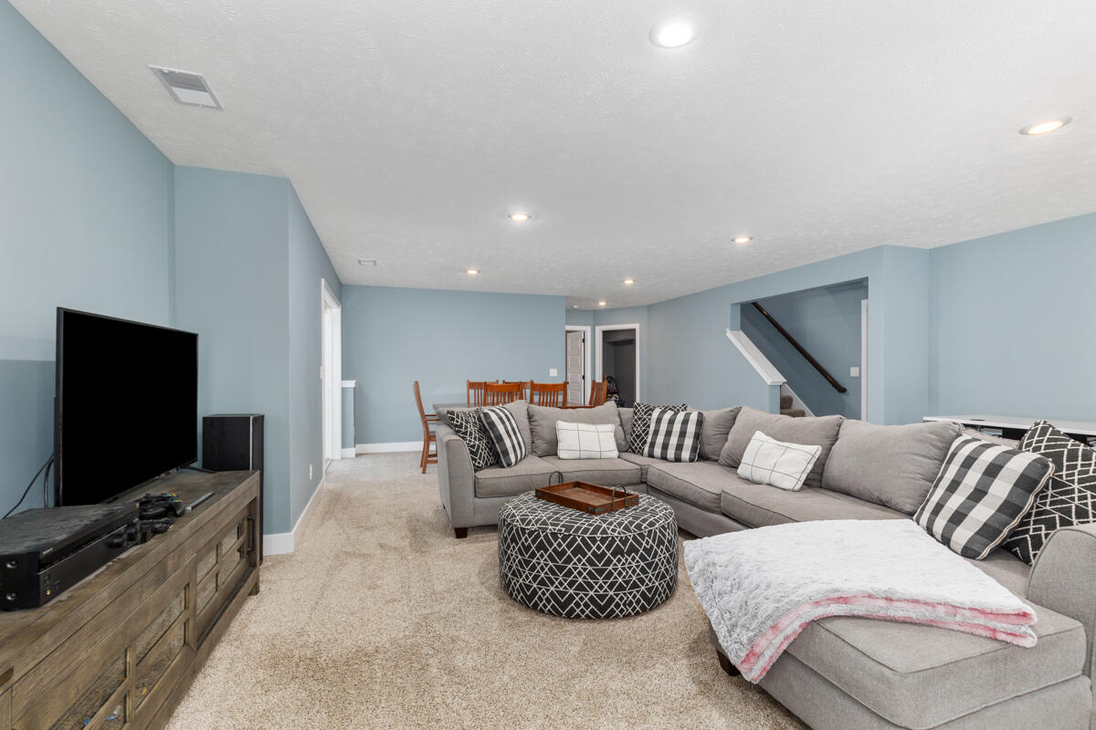 3459 Wolven Ridge Drive