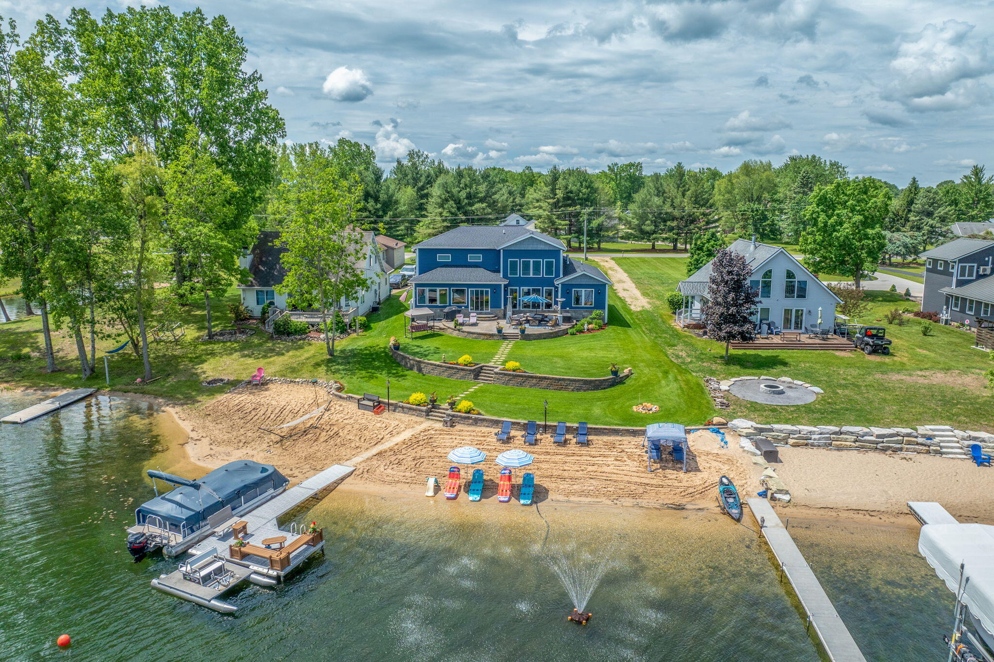 7140 Holiday Drive
