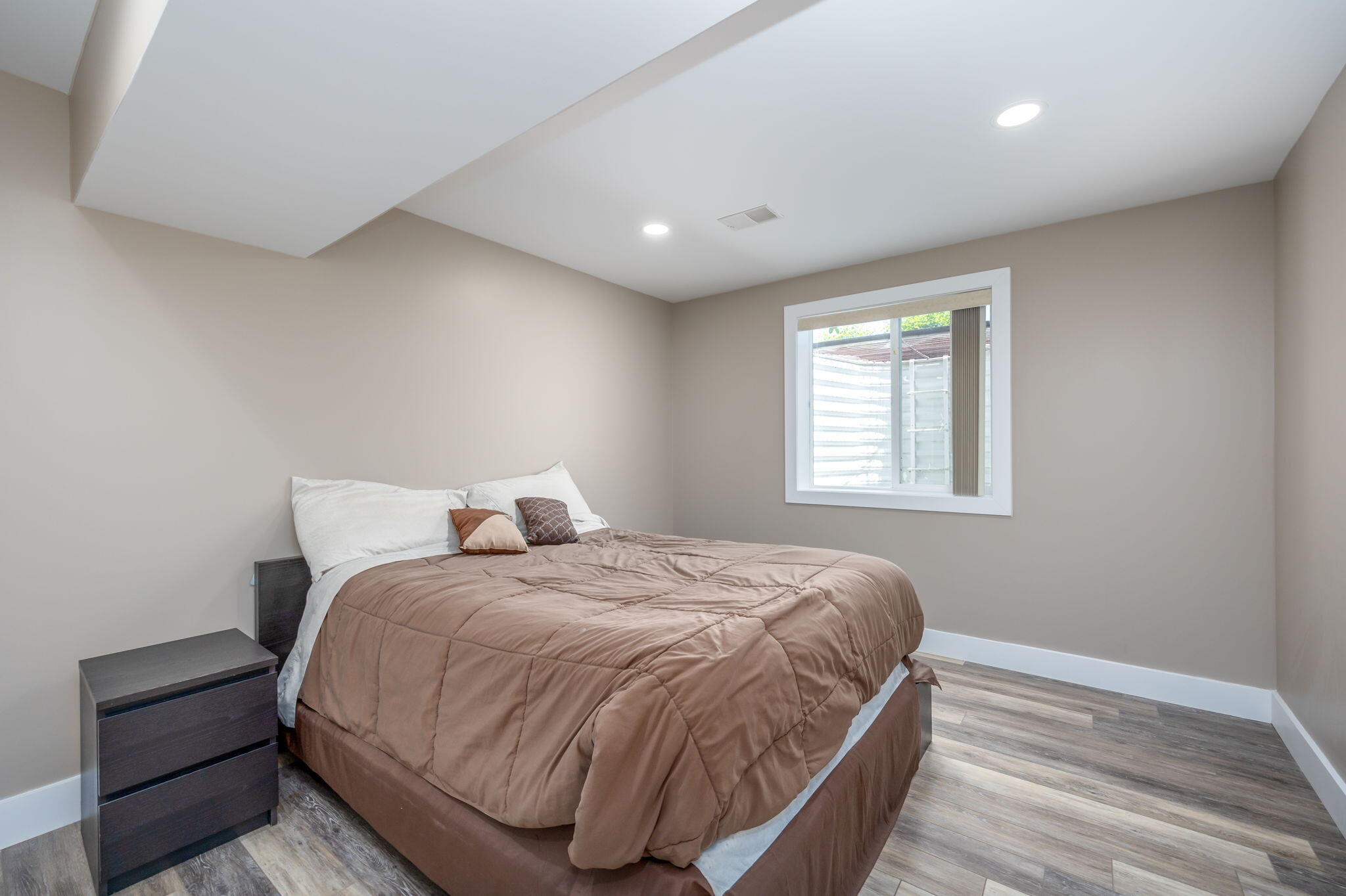 7140 Holiday Drive