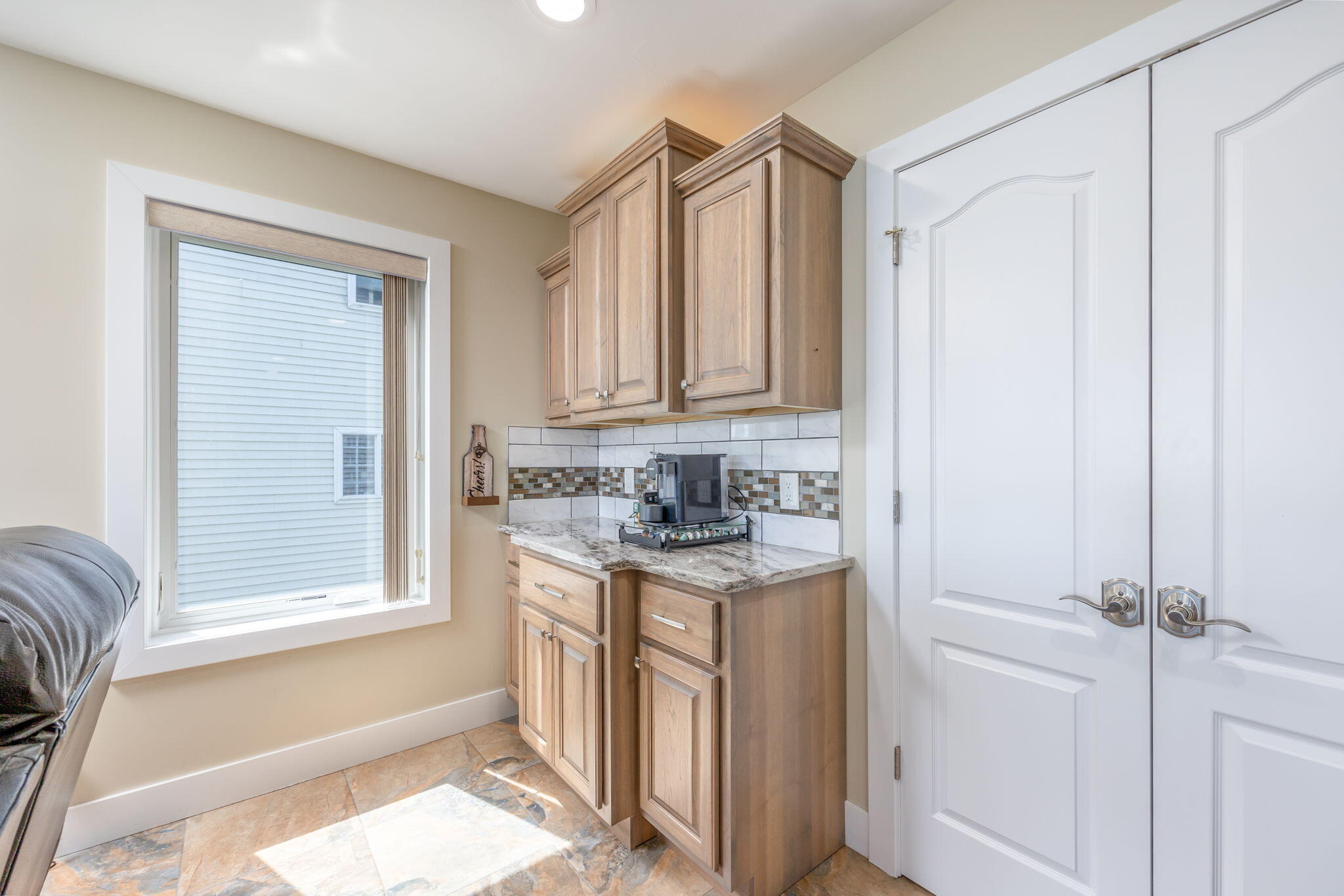 7140 Holiday Drive