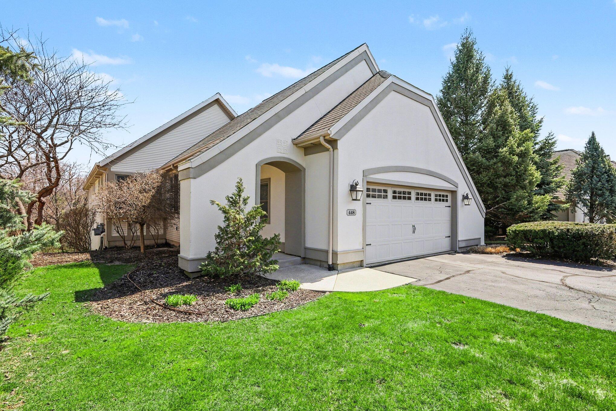 448 Enclave Court SE