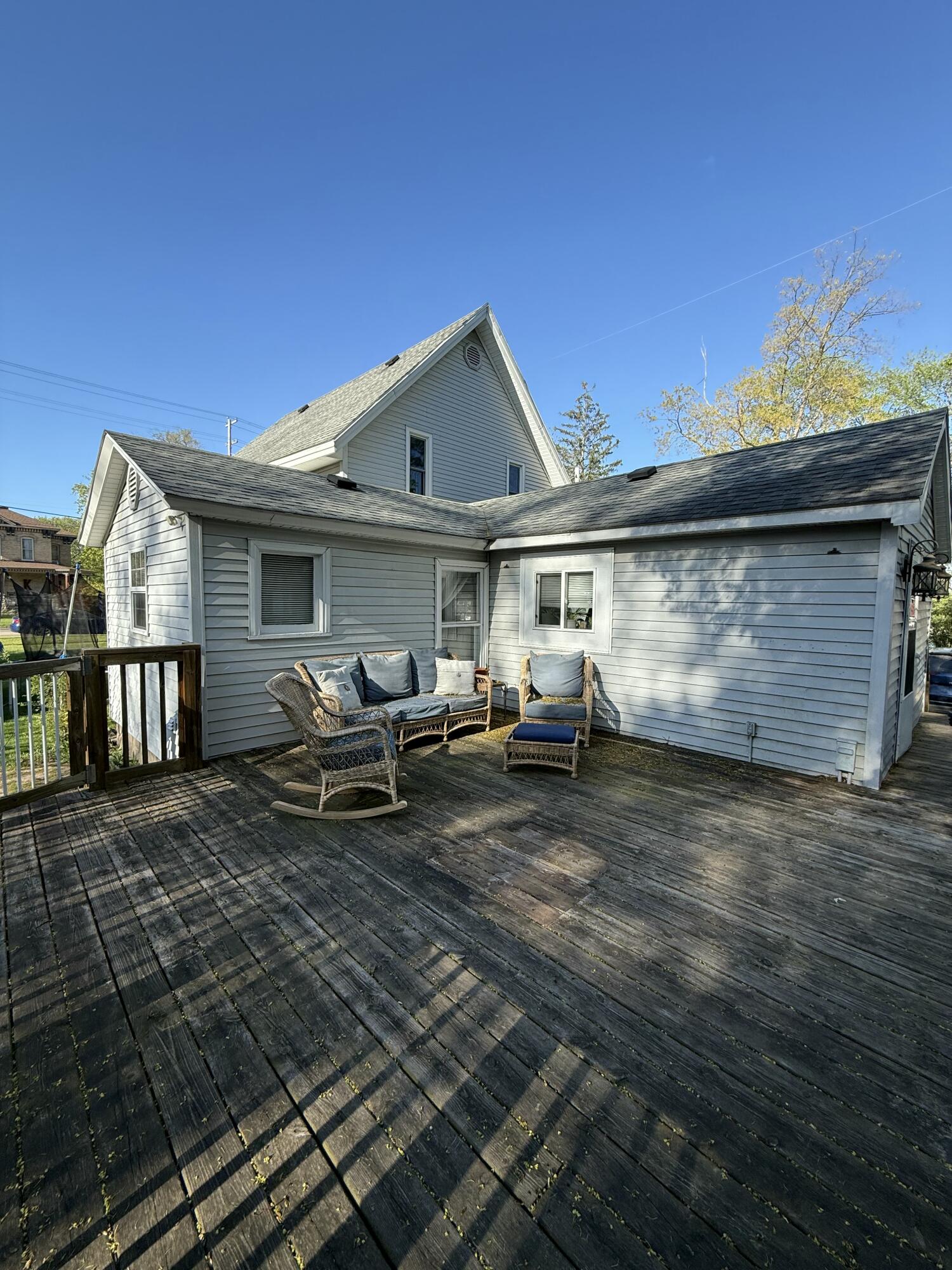 301 W Washington Street