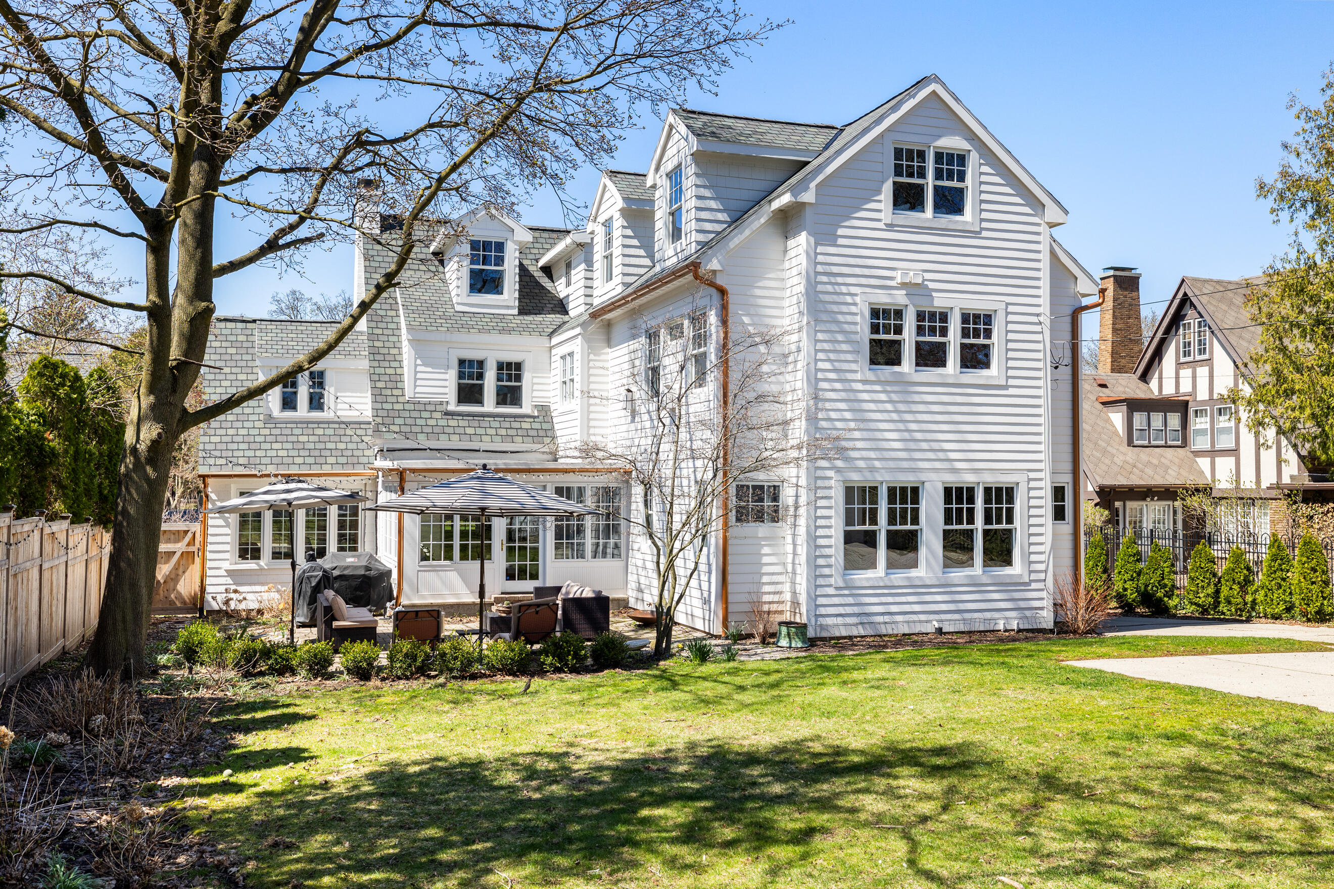 520 Cambridge Boulevard SE