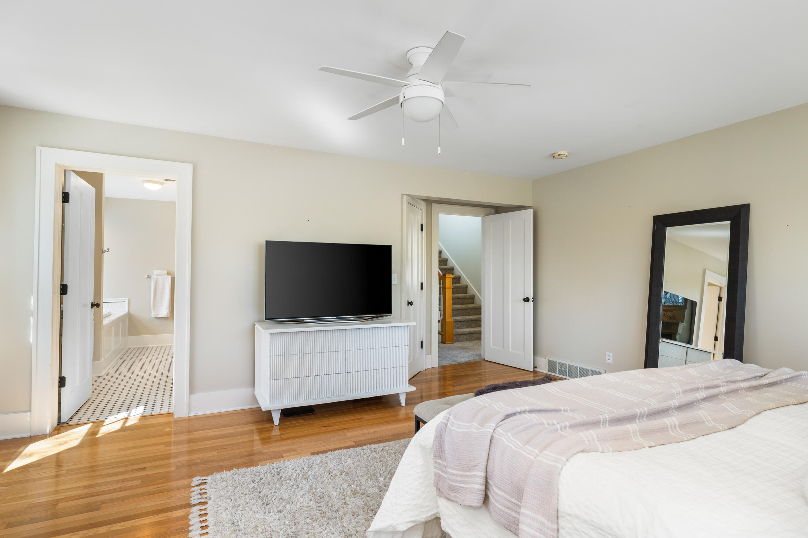 520 Cambridge Boulevard SE