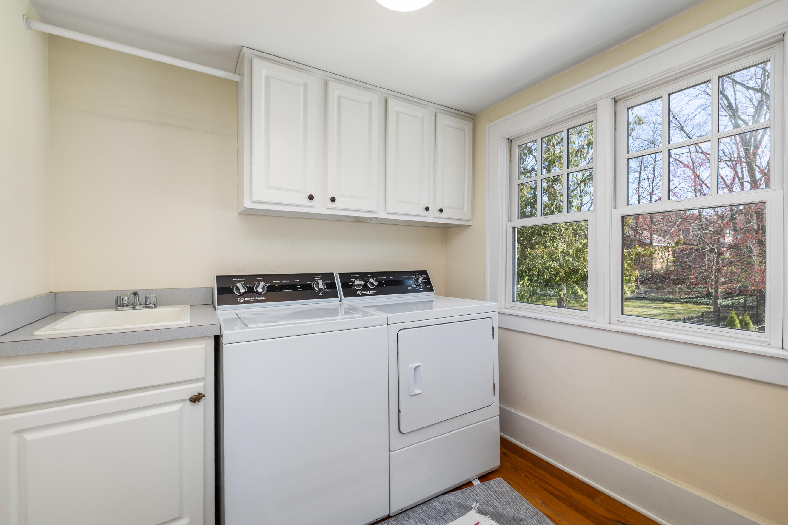 520 Cambridge Boulevard SE