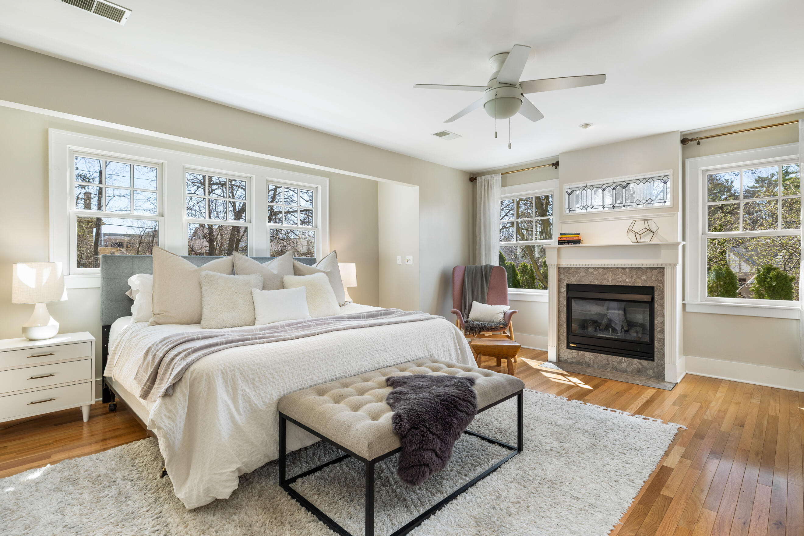 520 Cambridge Boulevard SE