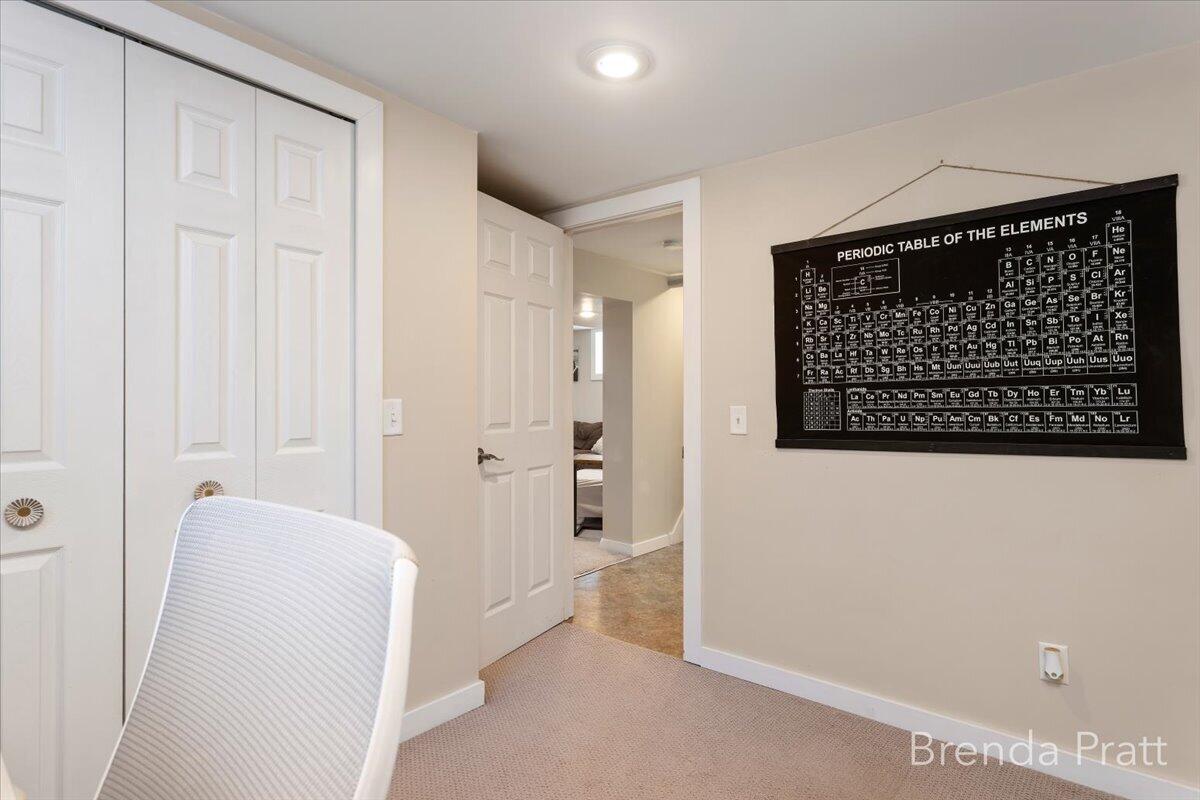 533 Gladstone Drive SE
