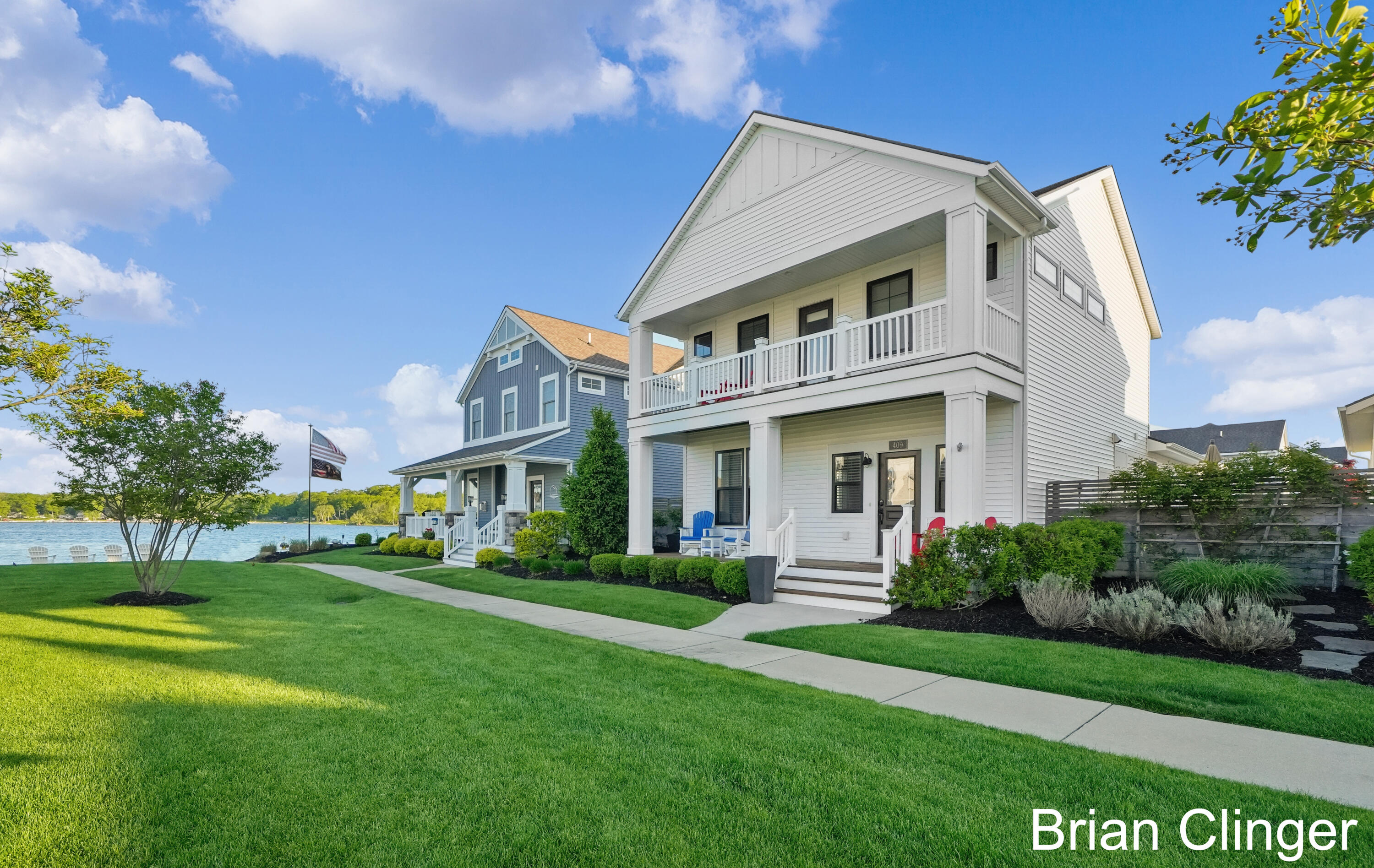 409 W Robinson Drive