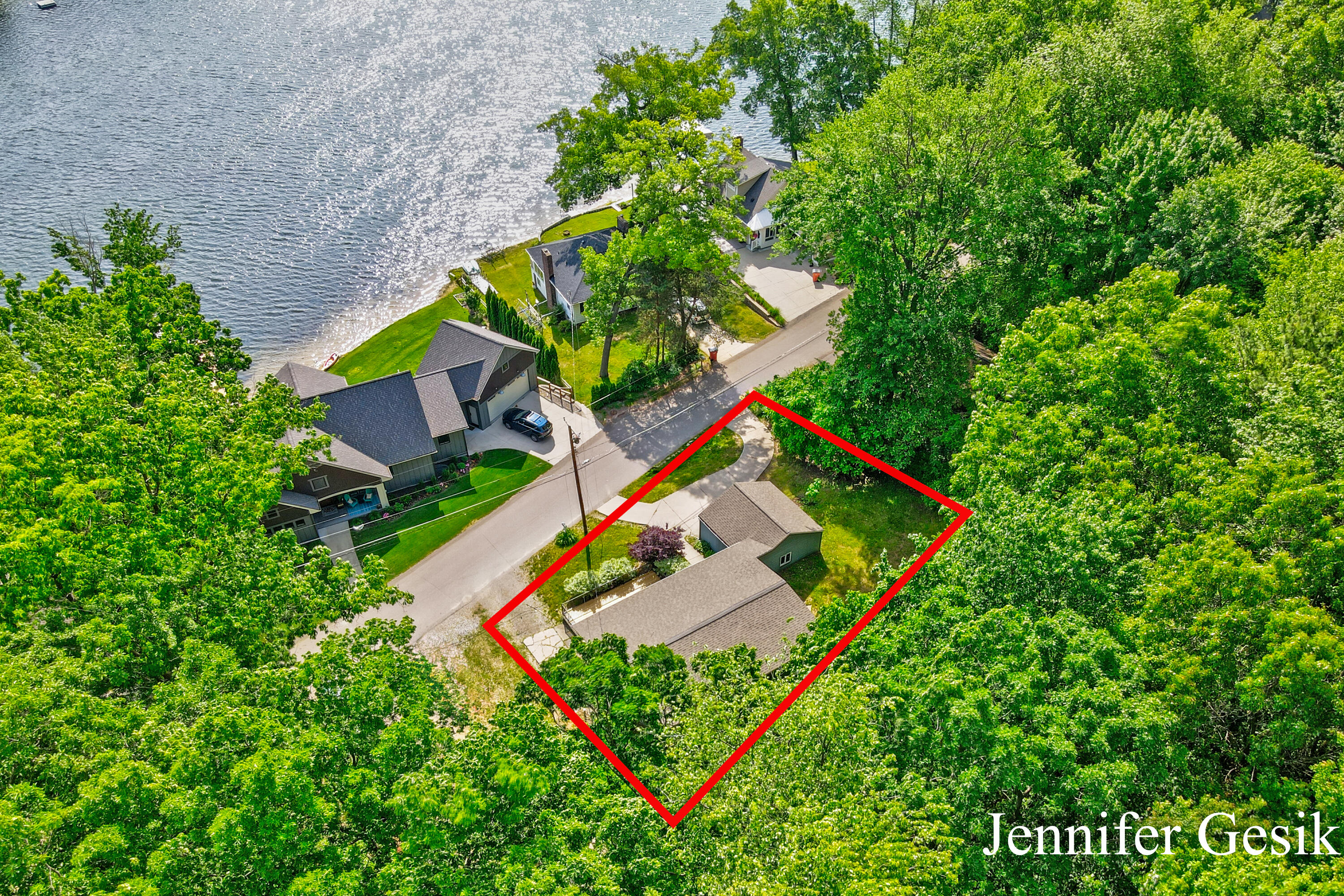 8735 Brower Lake Drive NE
