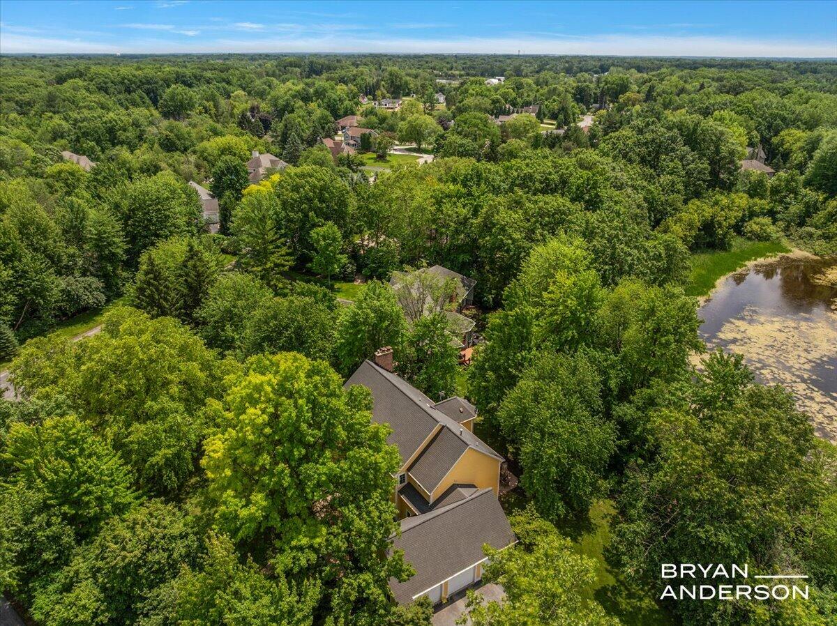 1015 Bradford Hollow Lane NE