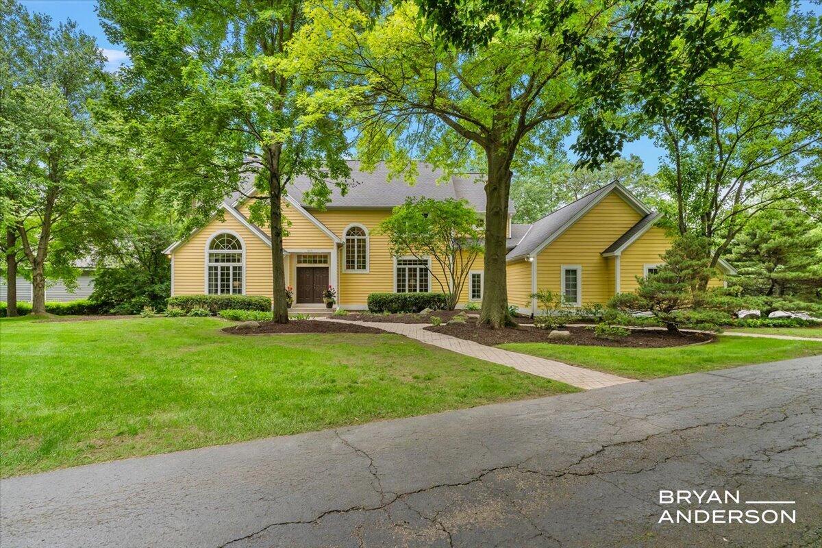 1015 Bradford Hollow Lane NE