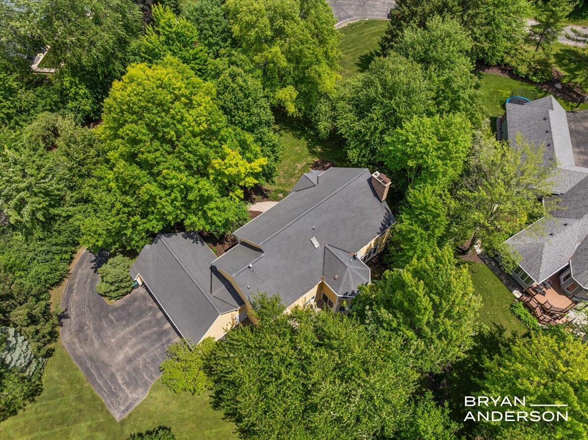 1015 Bradford Hollow Lane NE