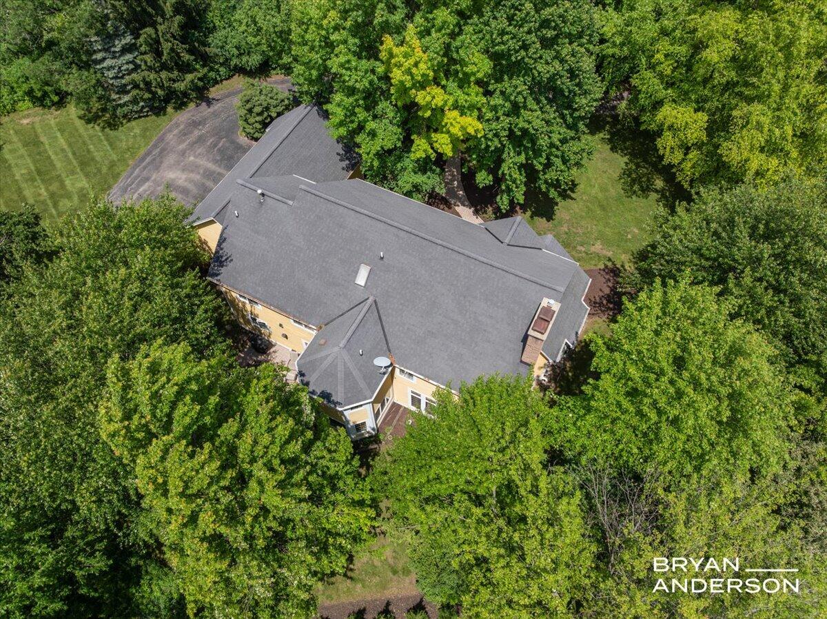 1015 Bradford Hollow Lane NE