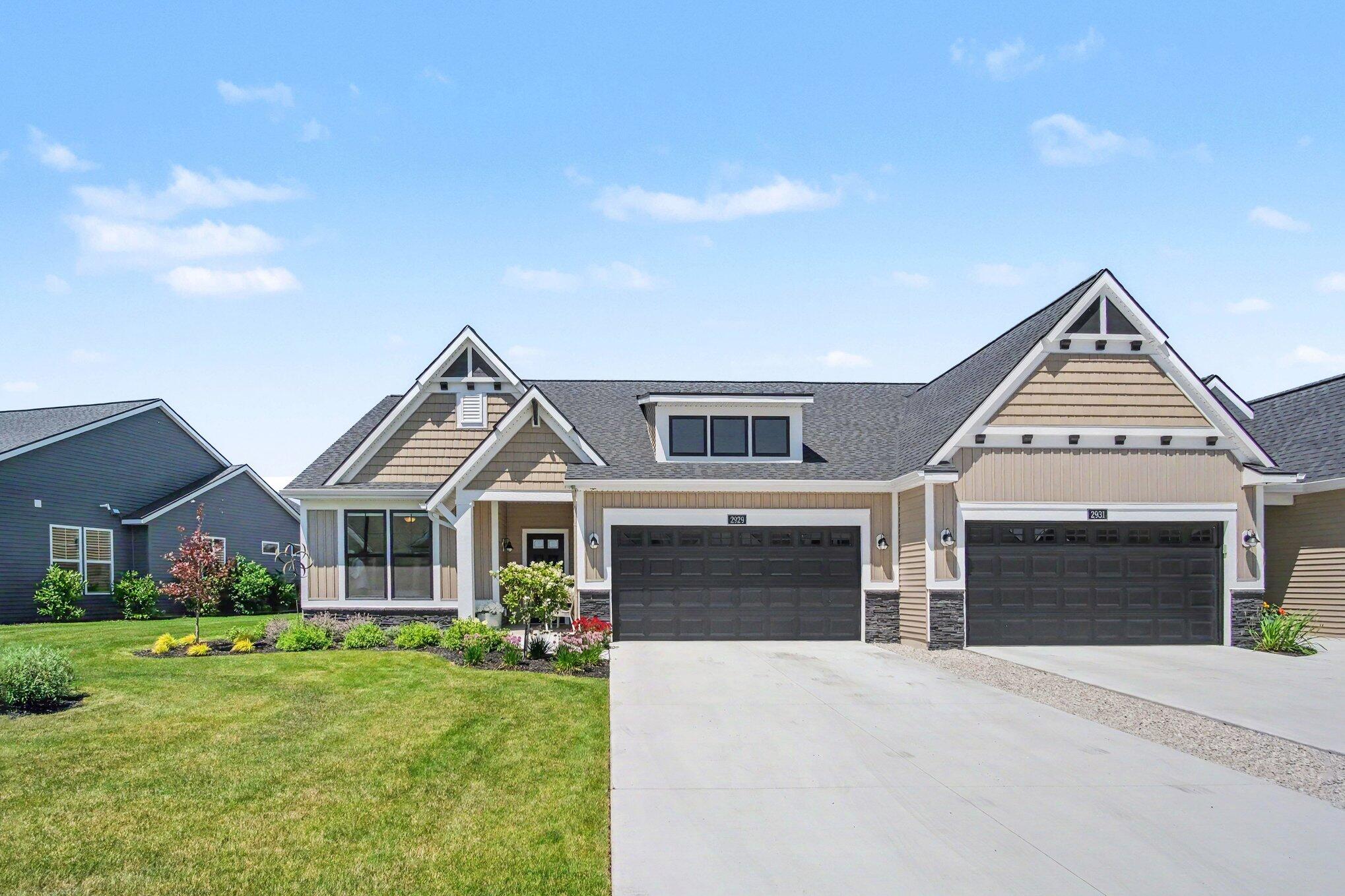 2929 Isle Grand Drive NE 11